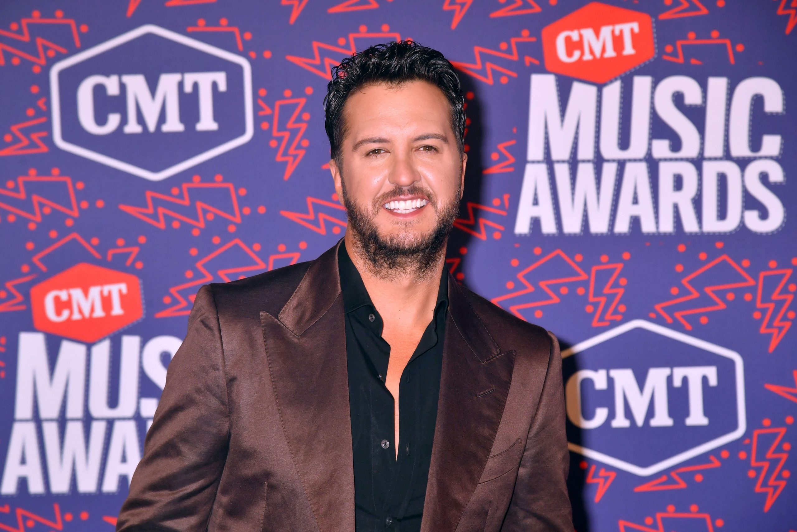 Luke Bryan Music Video, Romantic waves, 2560x1710 HD Desktop