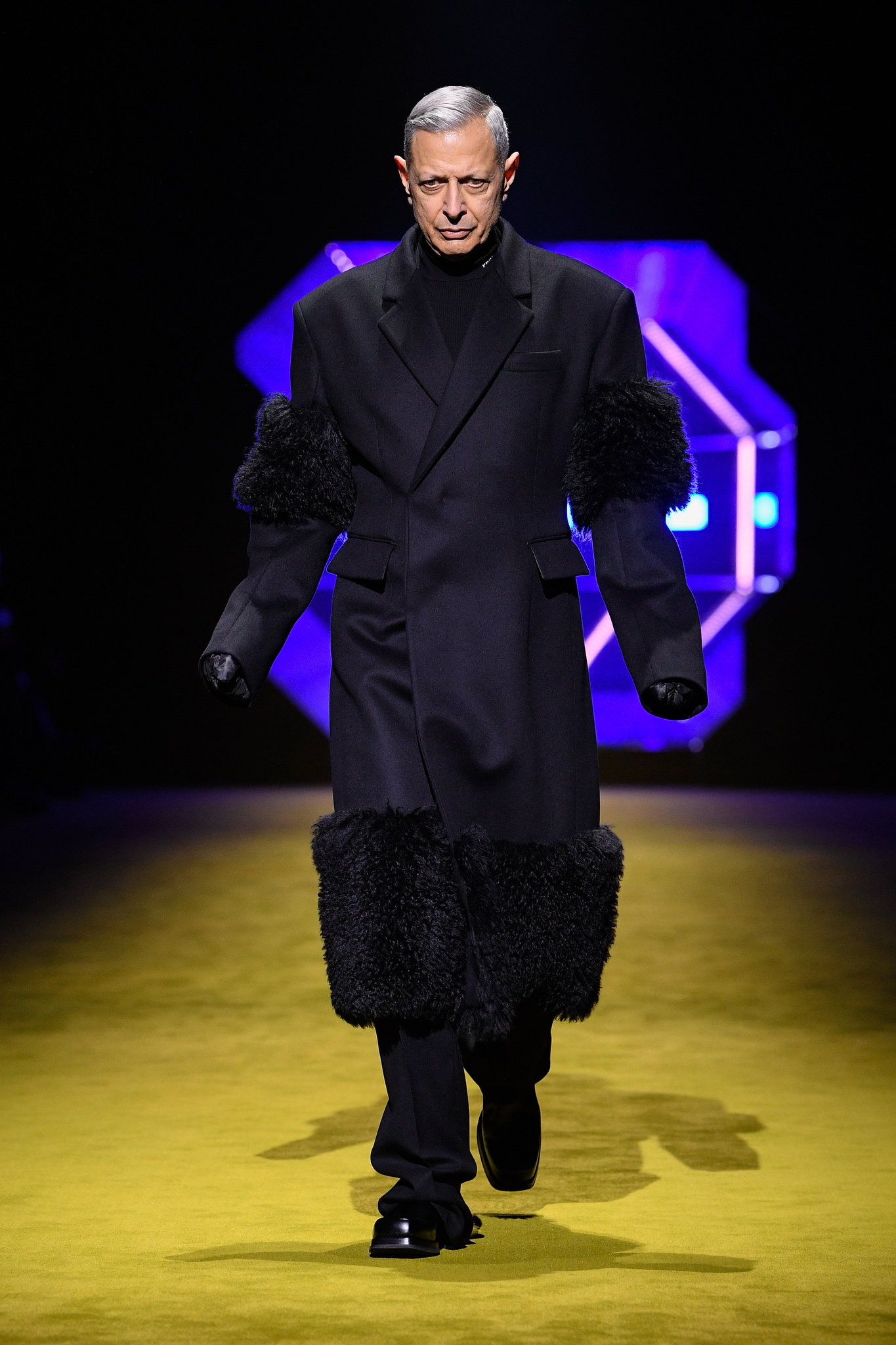 Jeff Goldblum, Kyle MacLachlan, Prada menswear, Fall 2022 show, 1370x2050 HD Phone