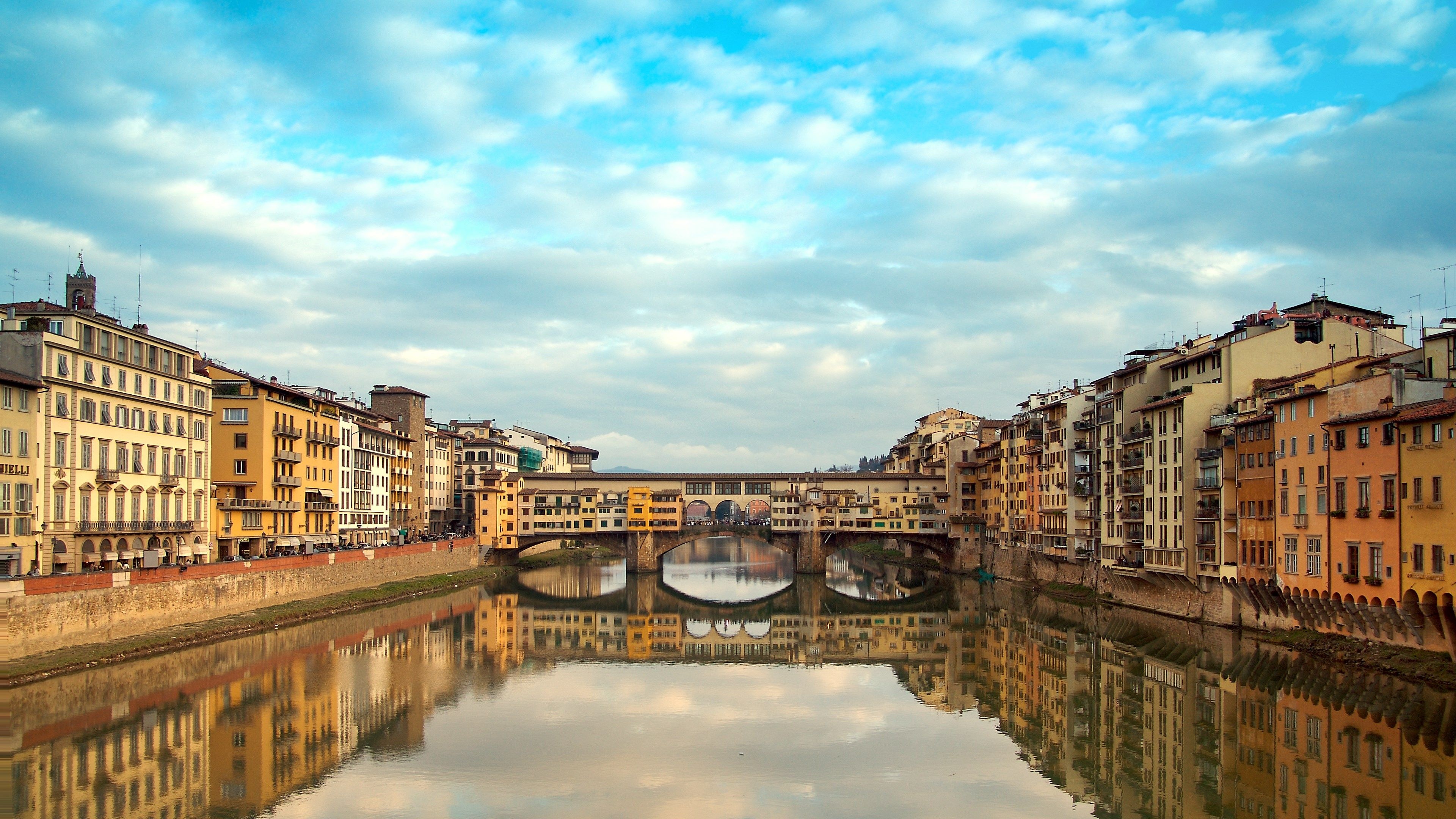 Florence cityscape, Ponte Vecchio, Italy travels, River view, 3840x2160 4K Desktop