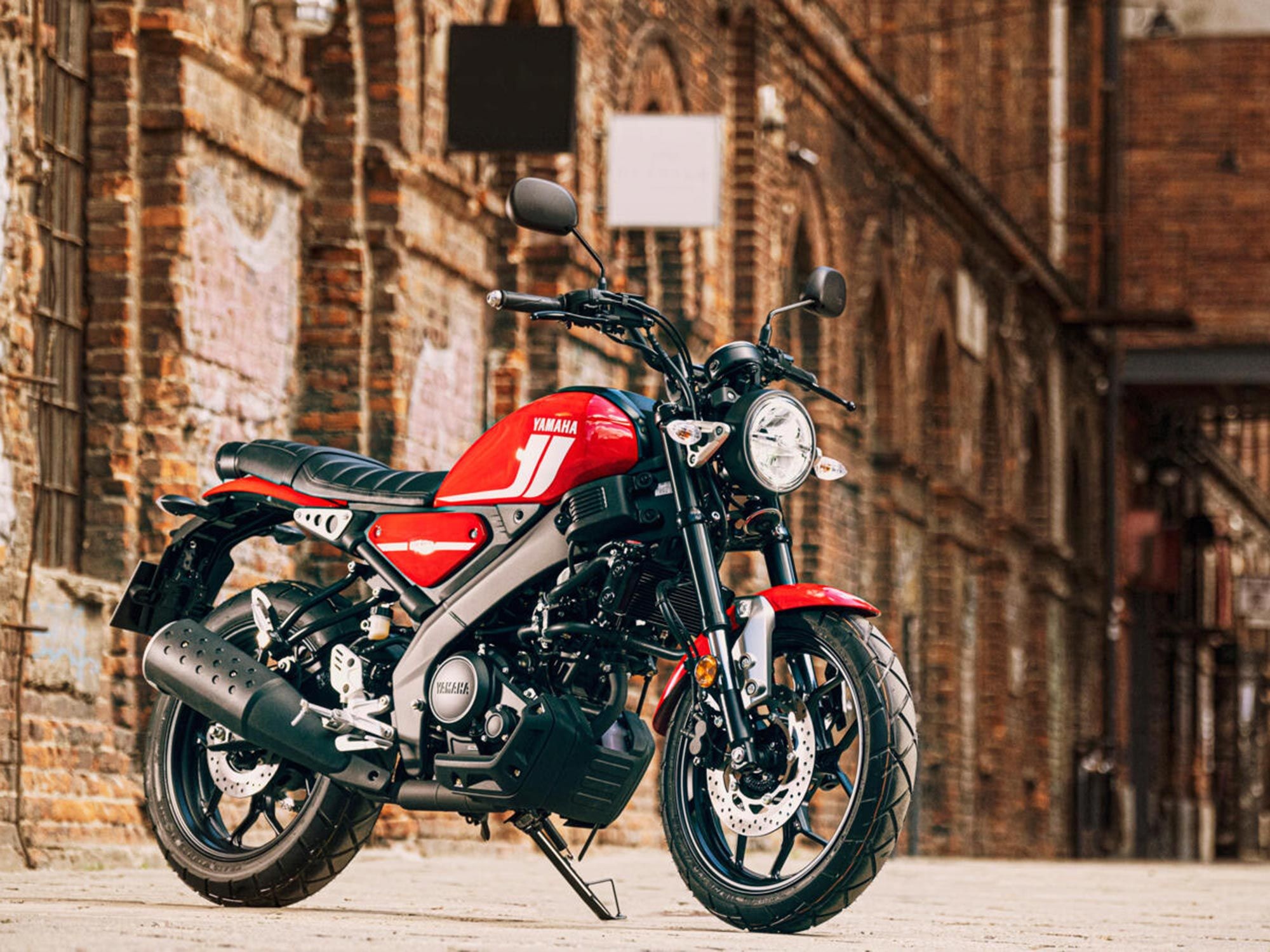 Yamaha XSR 155, Best small motorcycle, First look, Yamaha xsr 125, 2000x1500 HD Desktop