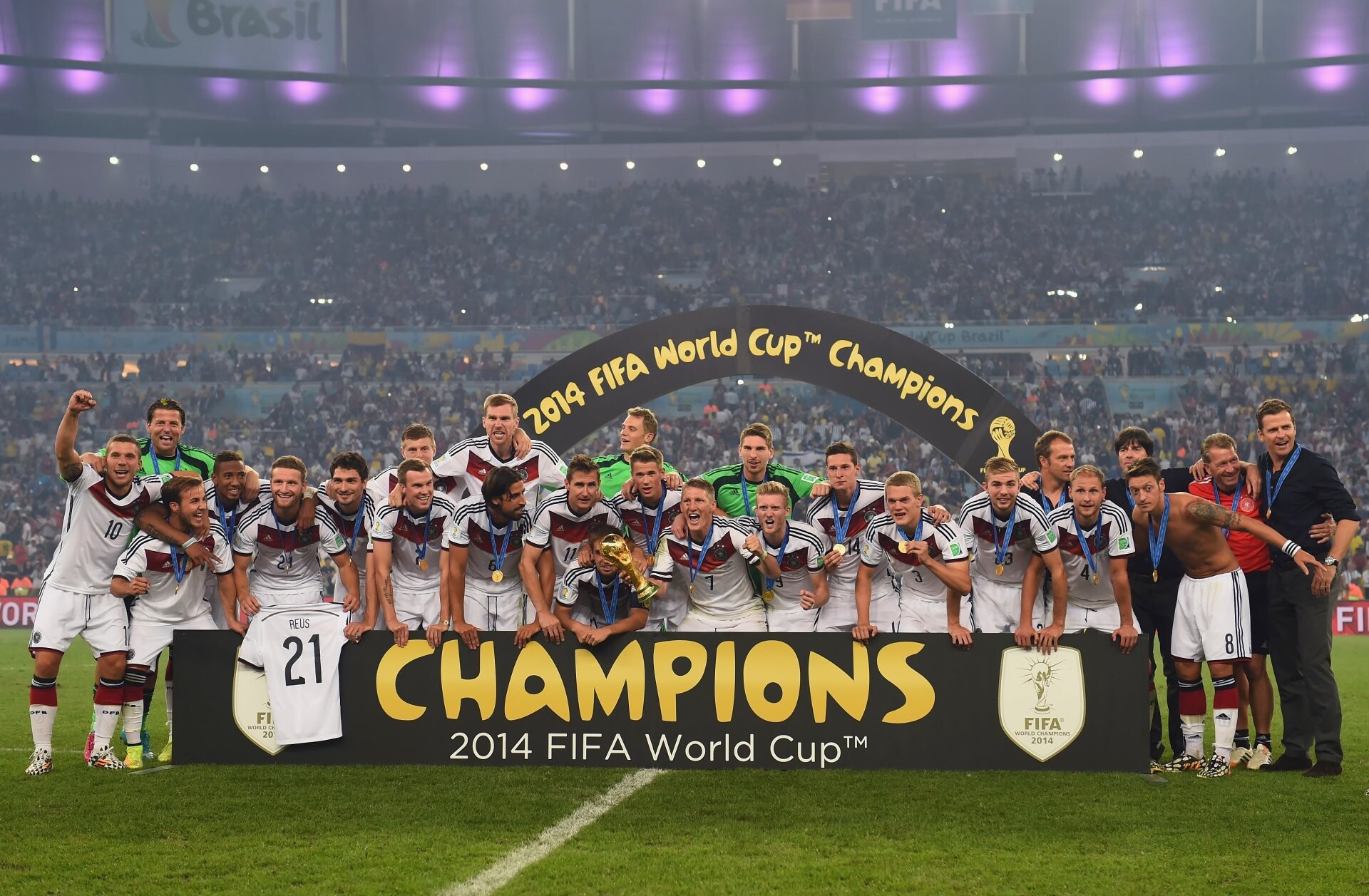 FIFA 2014 World Cup Champions, Germany Soccer Team Wallpaper, 1920x1260 HD Desktop