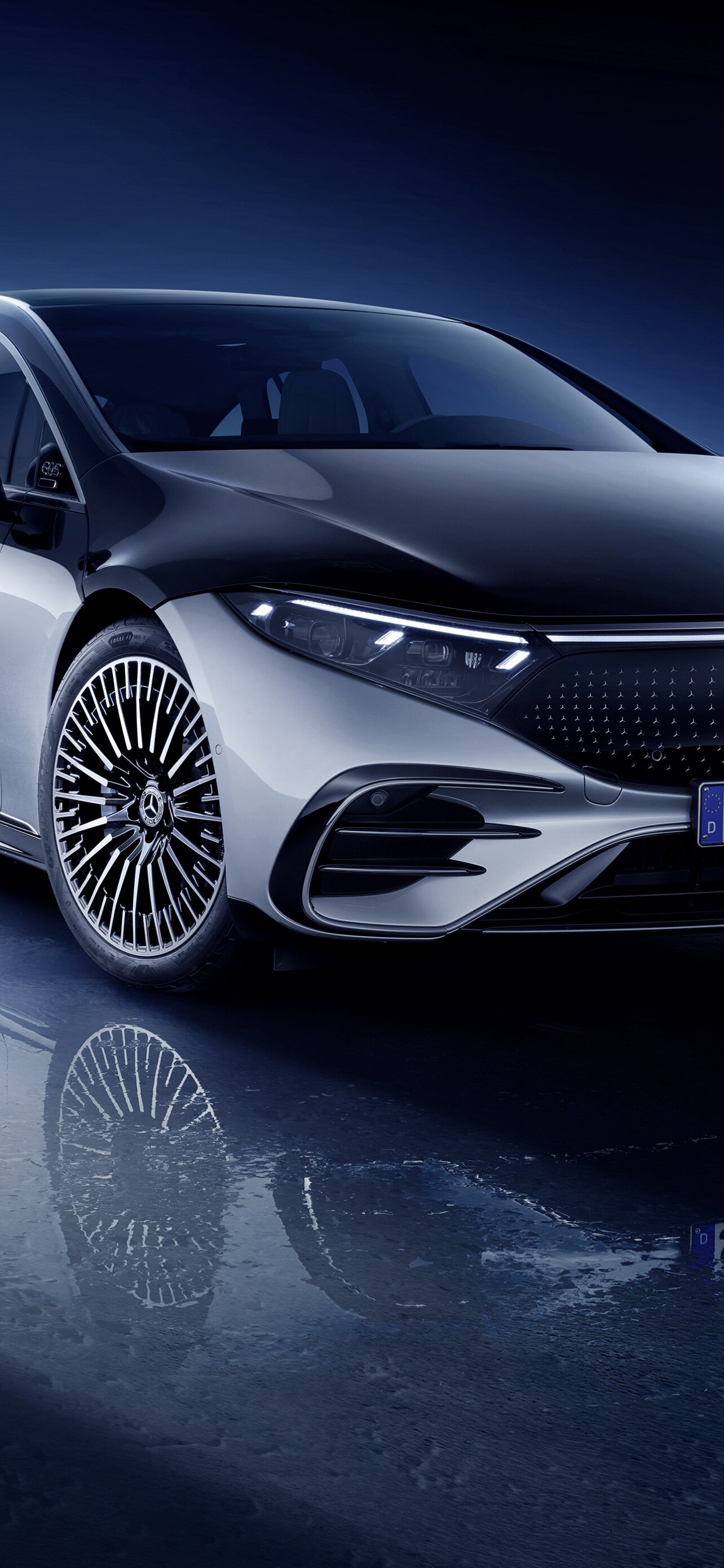 Mercedes-Benz EQS 580 4MATIC, AMG Line edition, Striking visuals, Powerful performance, 1290x2780 HD Phone