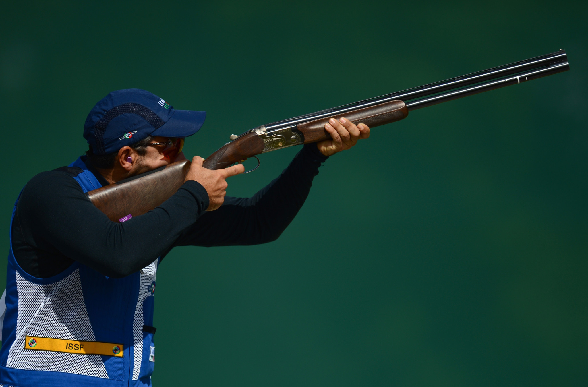 Skeet Shooting, Lodde wins, Skeet title, ISSF World Cup in Lonato, 2050x1350 HD Desktop