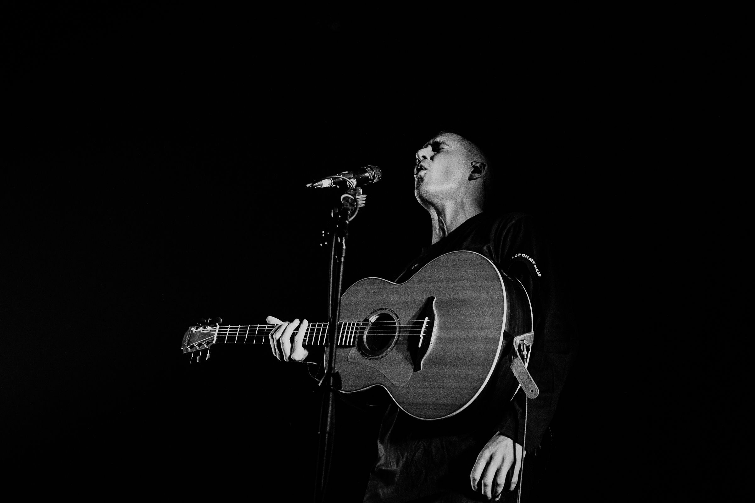 Dermot Kennedy, Musician, The Power and Glory, 2400x1600 HD Desktop