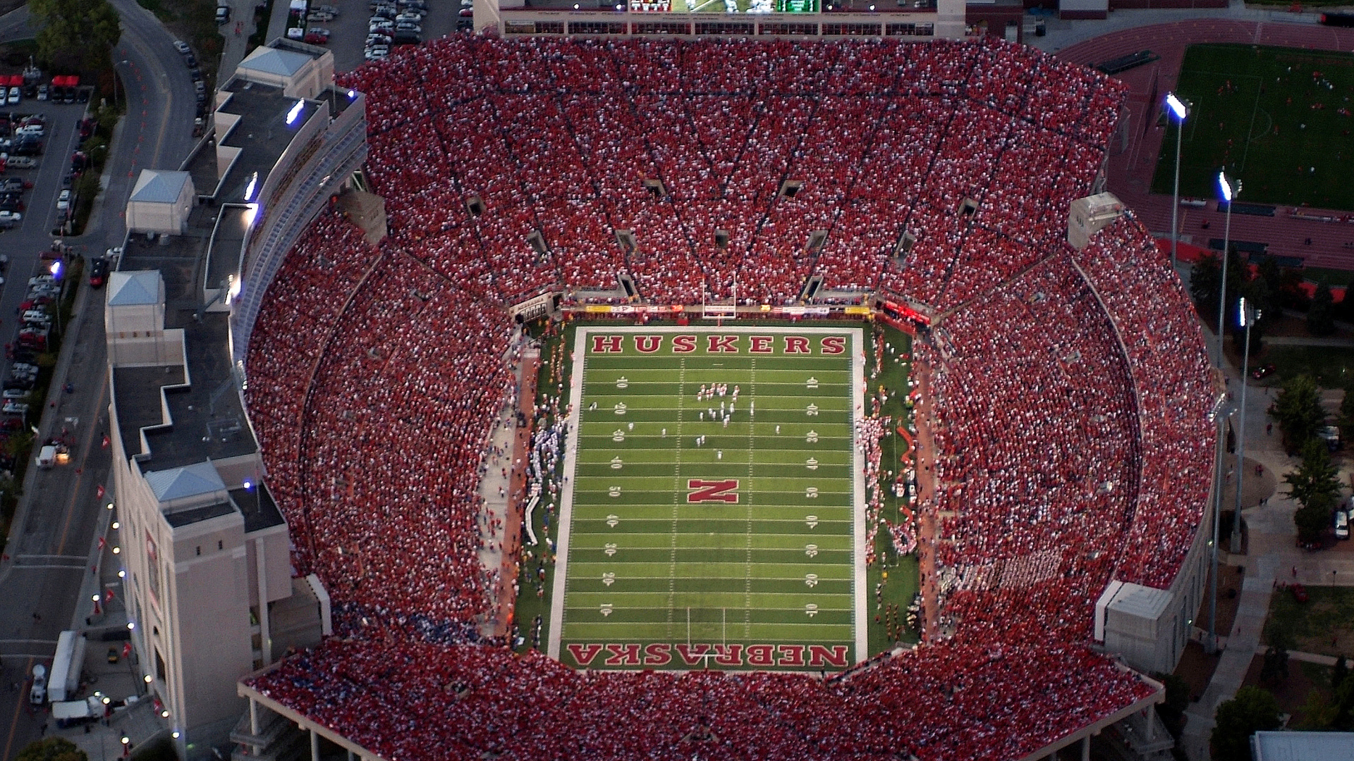 Farm meets fork, Nebraska football stadium, wallpaper, Nebraska football, 1920x1080 Full HD Desktop