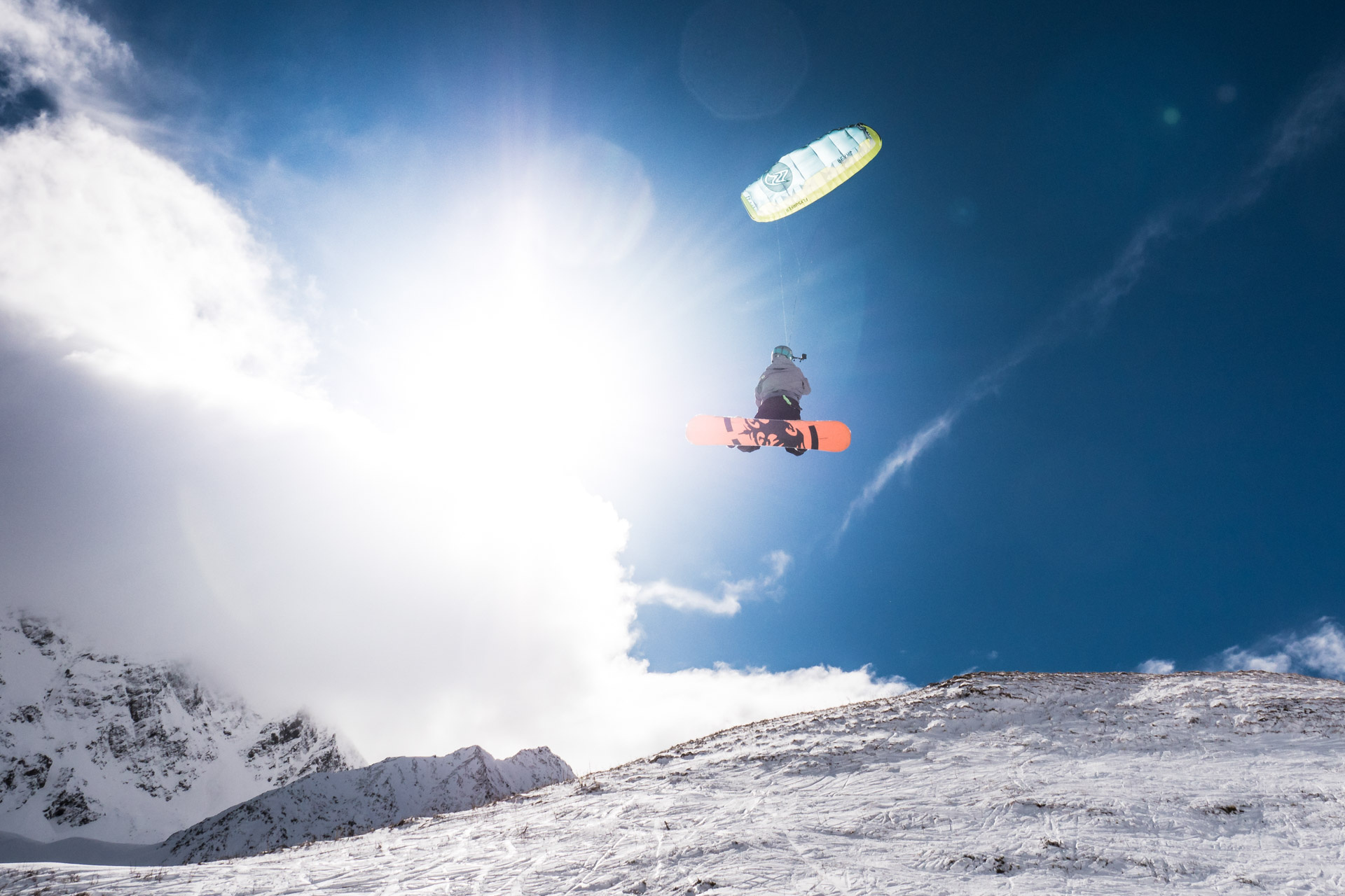 Kiteboarding, Blue waters, Thrilling kiteboarding, Laurent's skill, 1920x1280 HD Desktop