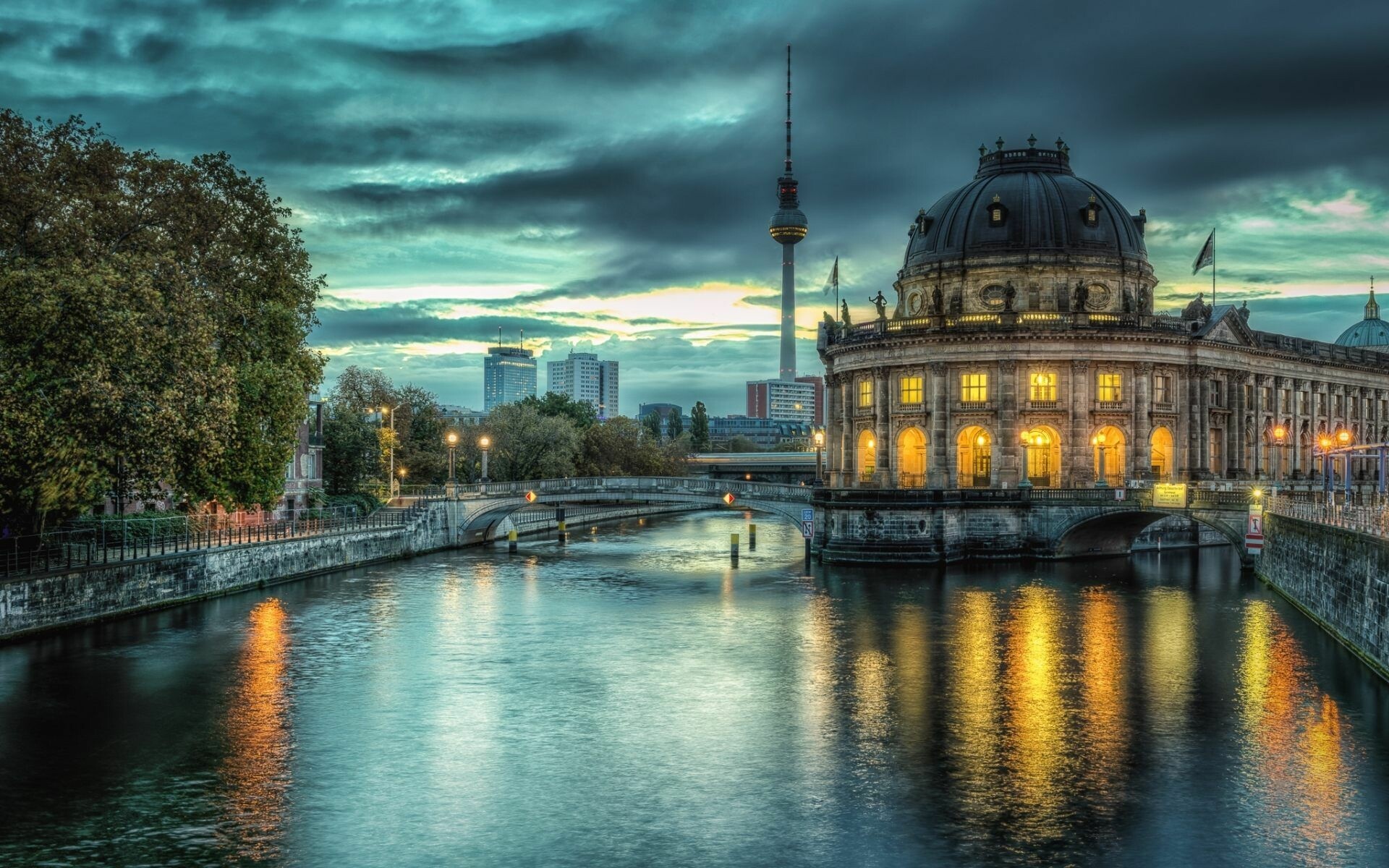 Berlin 4K, Phone wallpapers, High-definition images, Free download, 1920x1200 HD Desktop