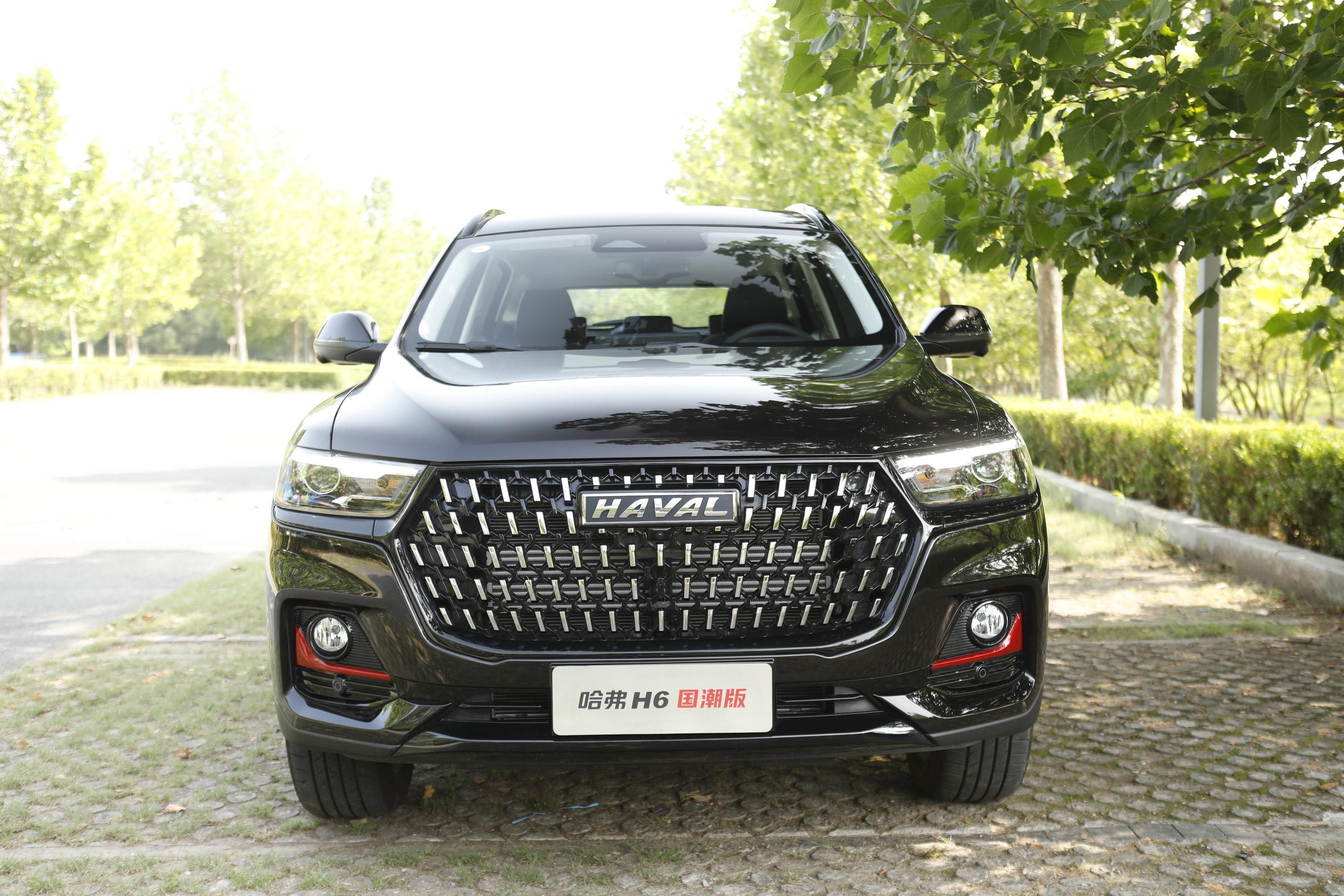 Haval H6, Stylish crossover, Dynamic performance, Cutting-edge technology, 2690x1800 HD Desktop