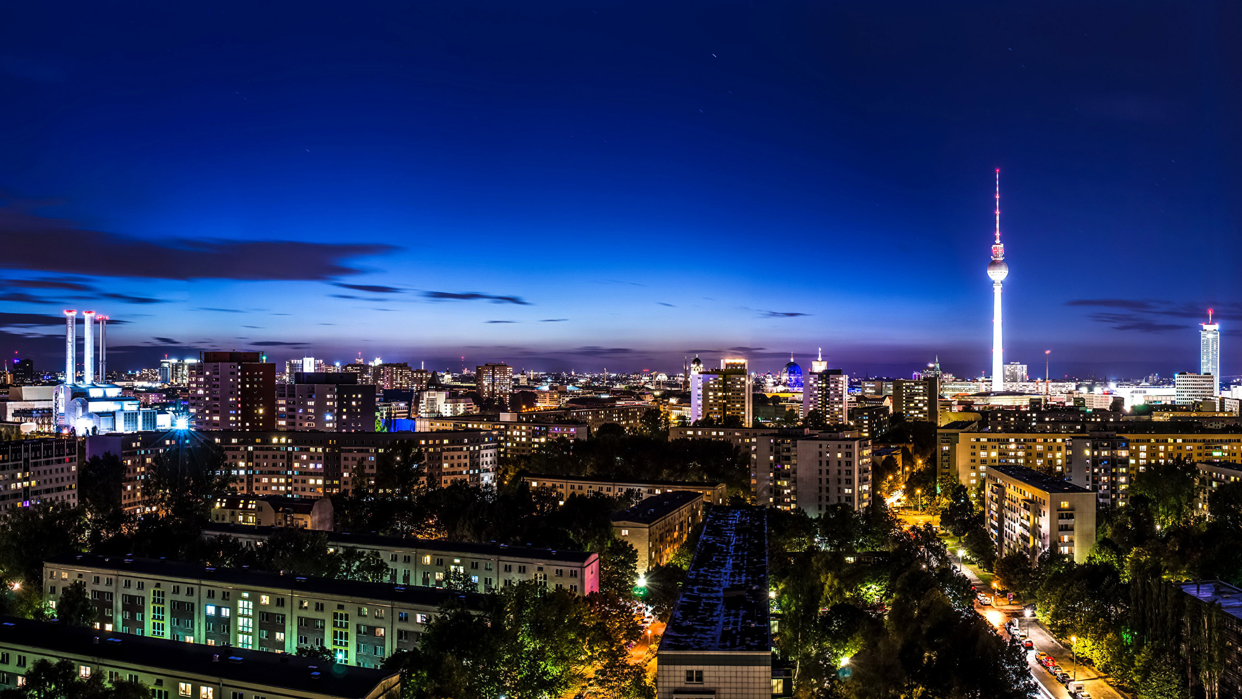 Berlin Skyline, Houses, 2560x1440 HD Desktop