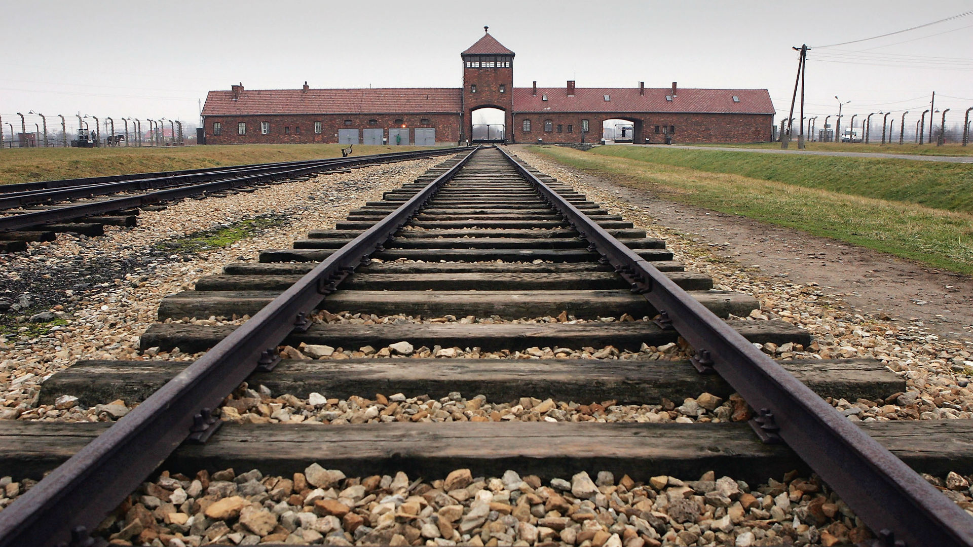 Auschwitz, Polish president, Holocaust, Israel event, 1920x1080 Full HD Desktop