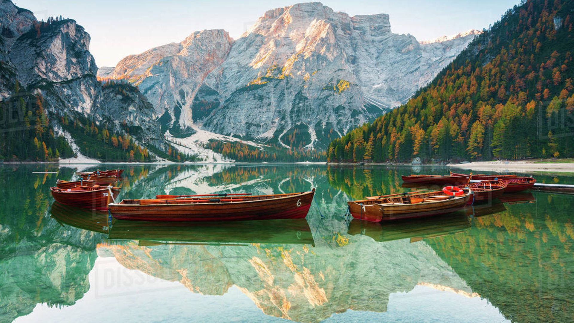 Mountain lake, Dolomites scenery, Italy landscapes, Stunning wallpapers, 1920x1080 Full HD Desktop