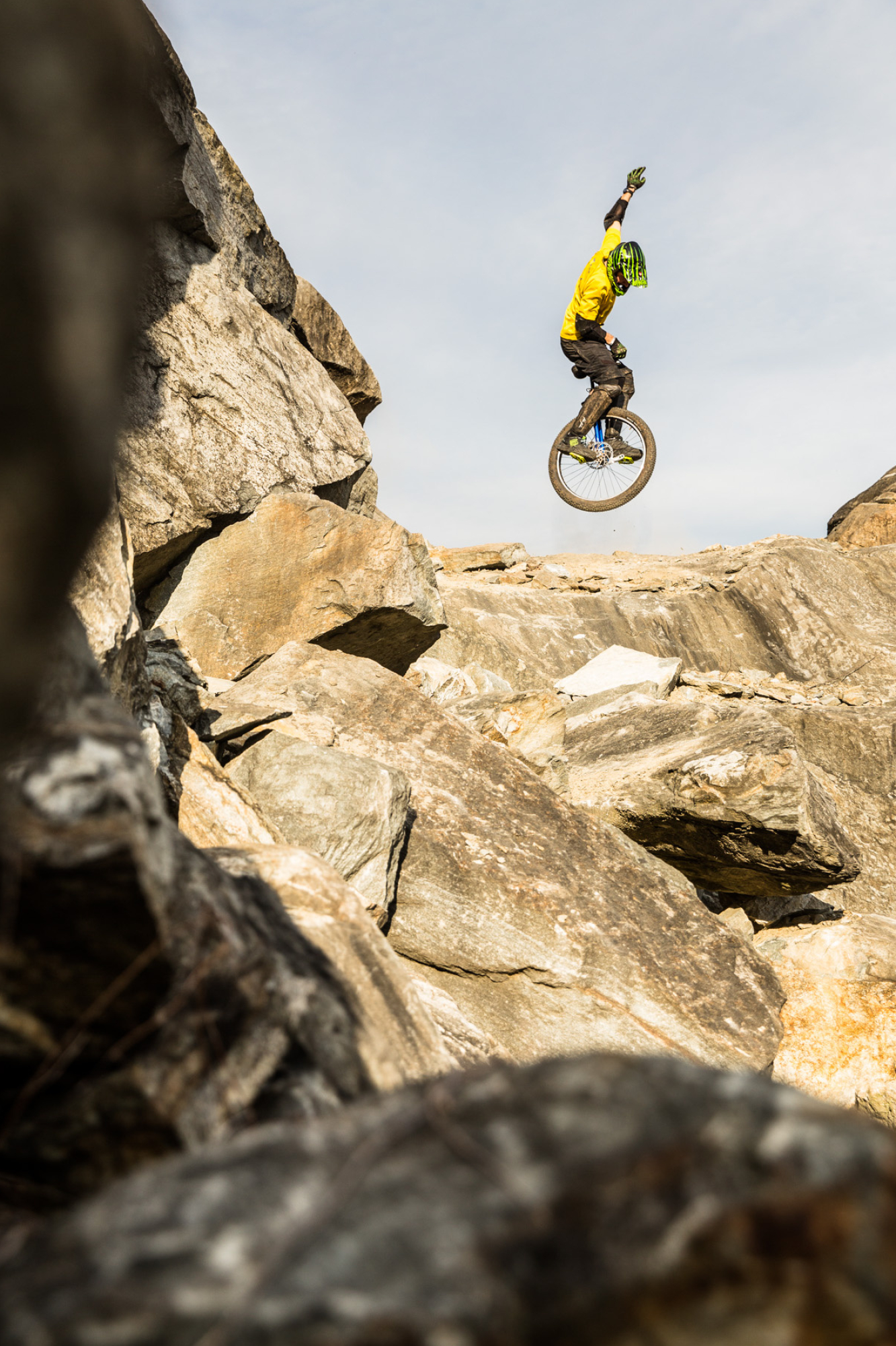 Extreme unicycling, Wahlhuetter, 1340x2000 HD Phone