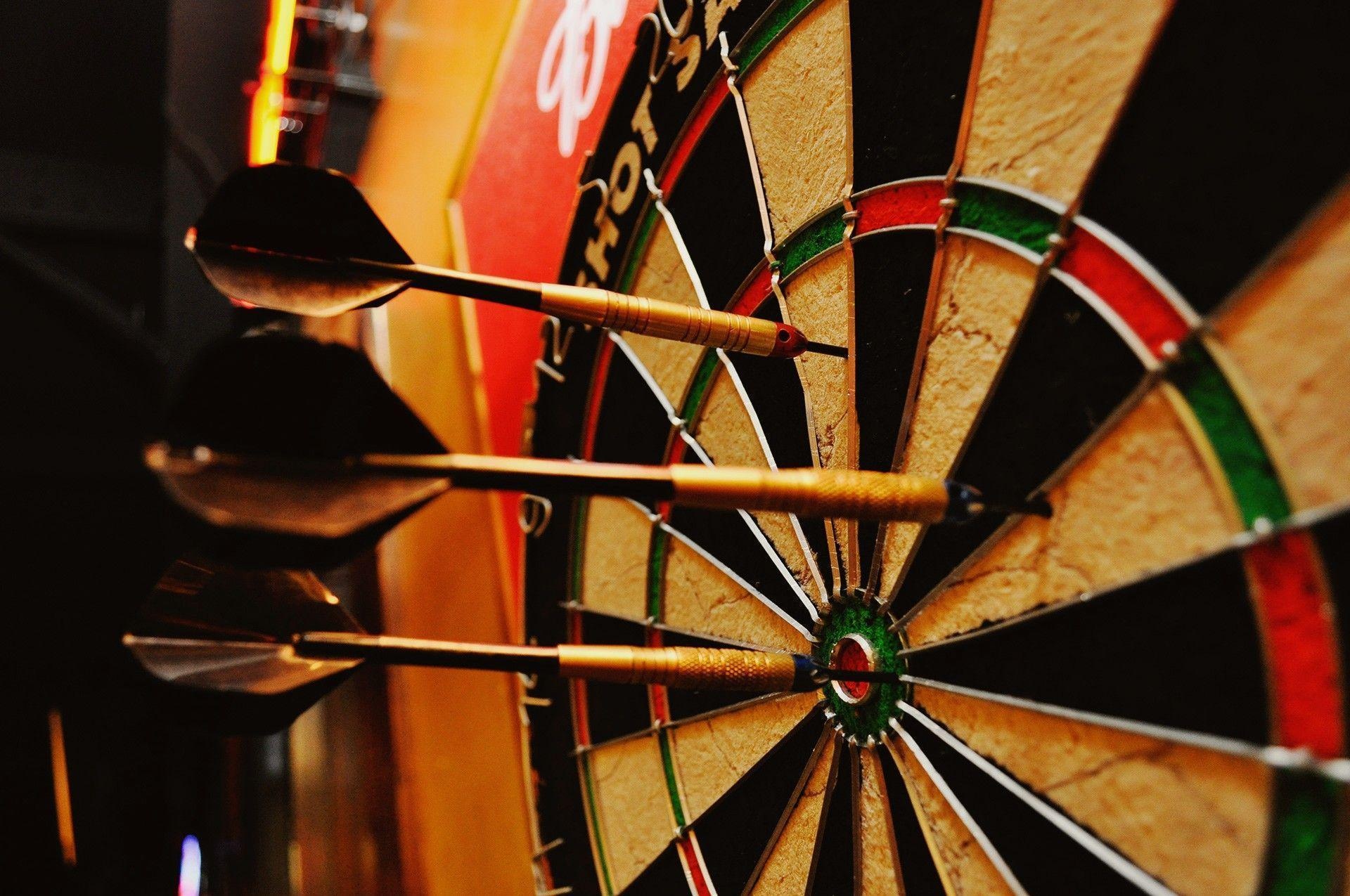 Darts wallpapers, 1920x1280 HD Desktop