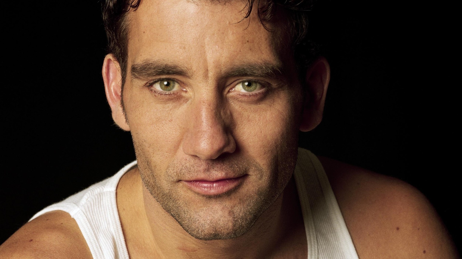 Clive Owen, Desktop Wallpaper, High-Quality Image, Download, 1920x1080 Full HD Desktop