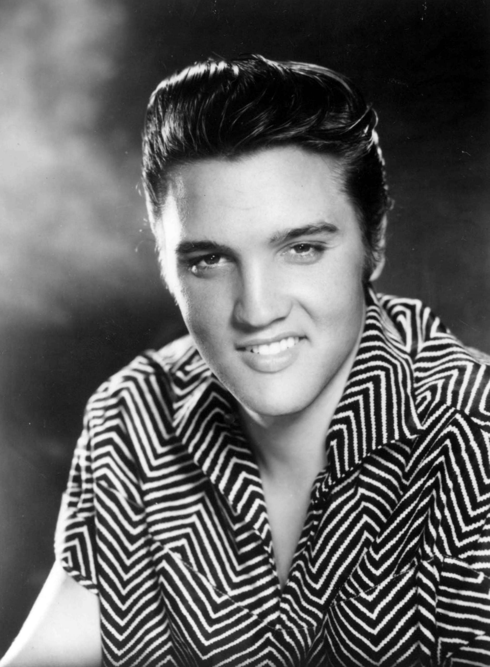 Elvis Presley, Music wallpapers, High quality pictures, 2019 collection, 1890x2560 HD Phone