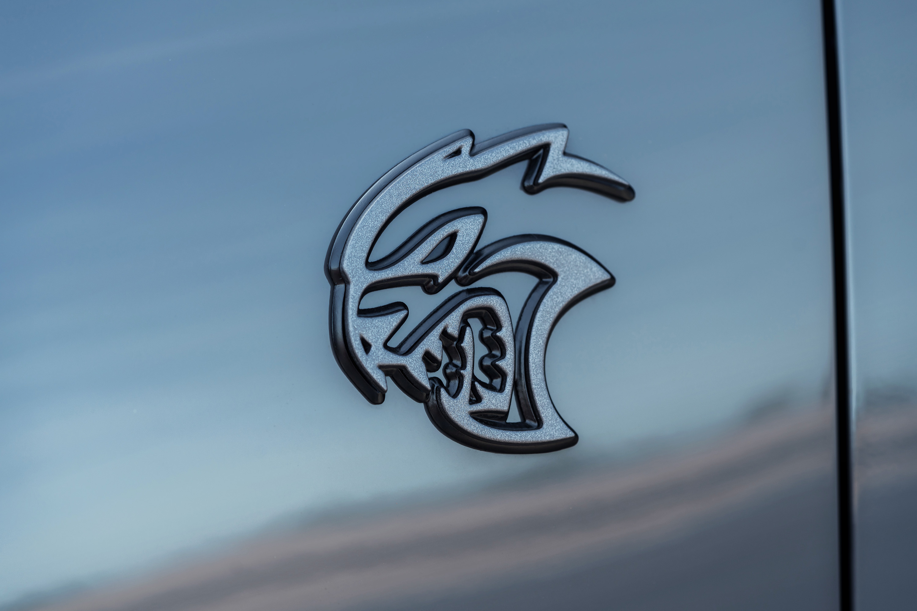 Metallic, Hellcat Logo Wallpaper, 3000x2010 HD Desktop