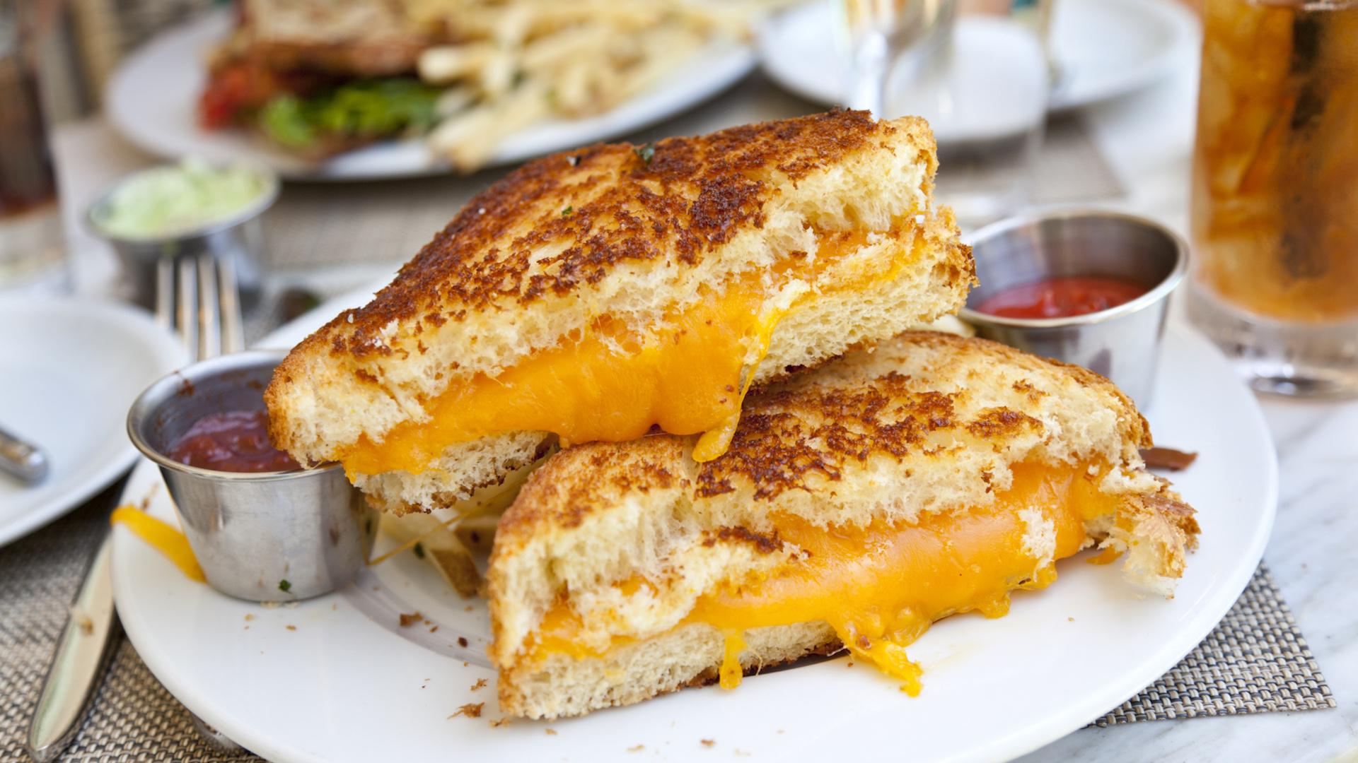 Grilled cheese, Elevated indulgence, Gourmet delight, Tempting visuals, 1920x1080 Full HD Desktop