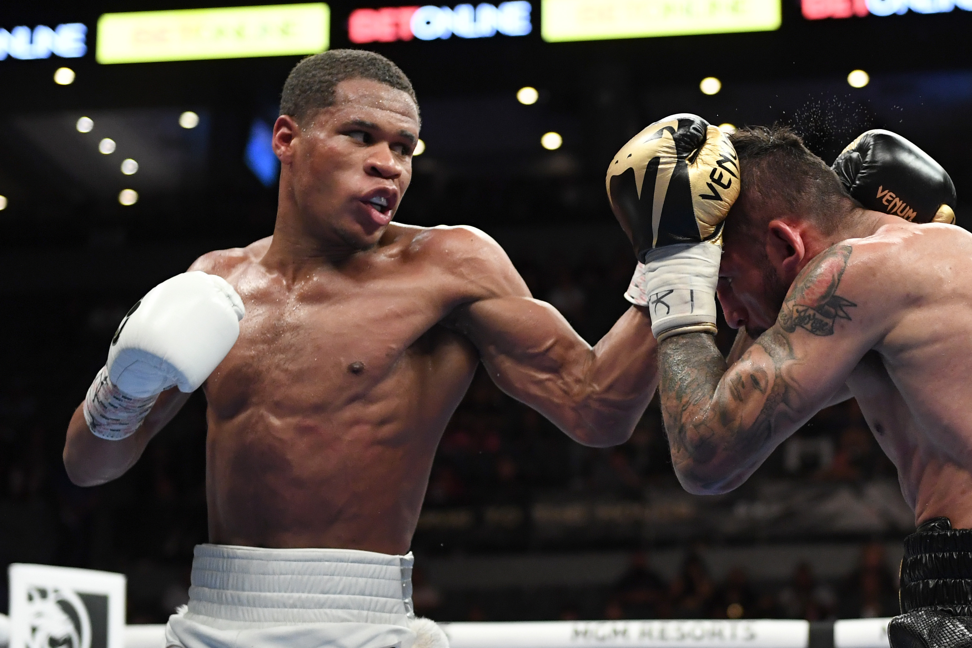 Devin Haney, Boxing match, Joseph Diaz Jr, Watch, 3120x2080 HD Desktop