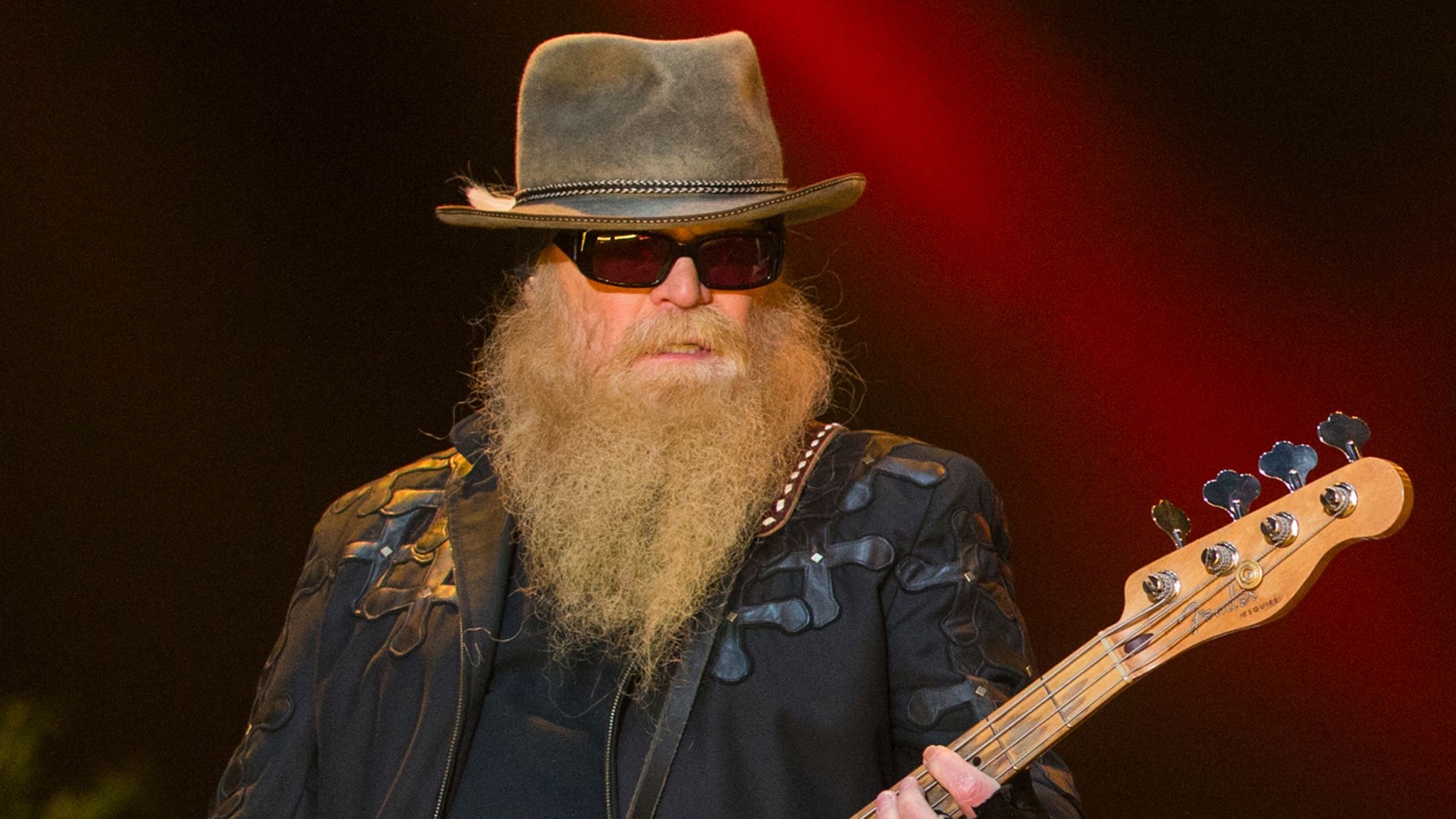 Remembering ZZ Top's Bassist Dusty Hill 2050x1160