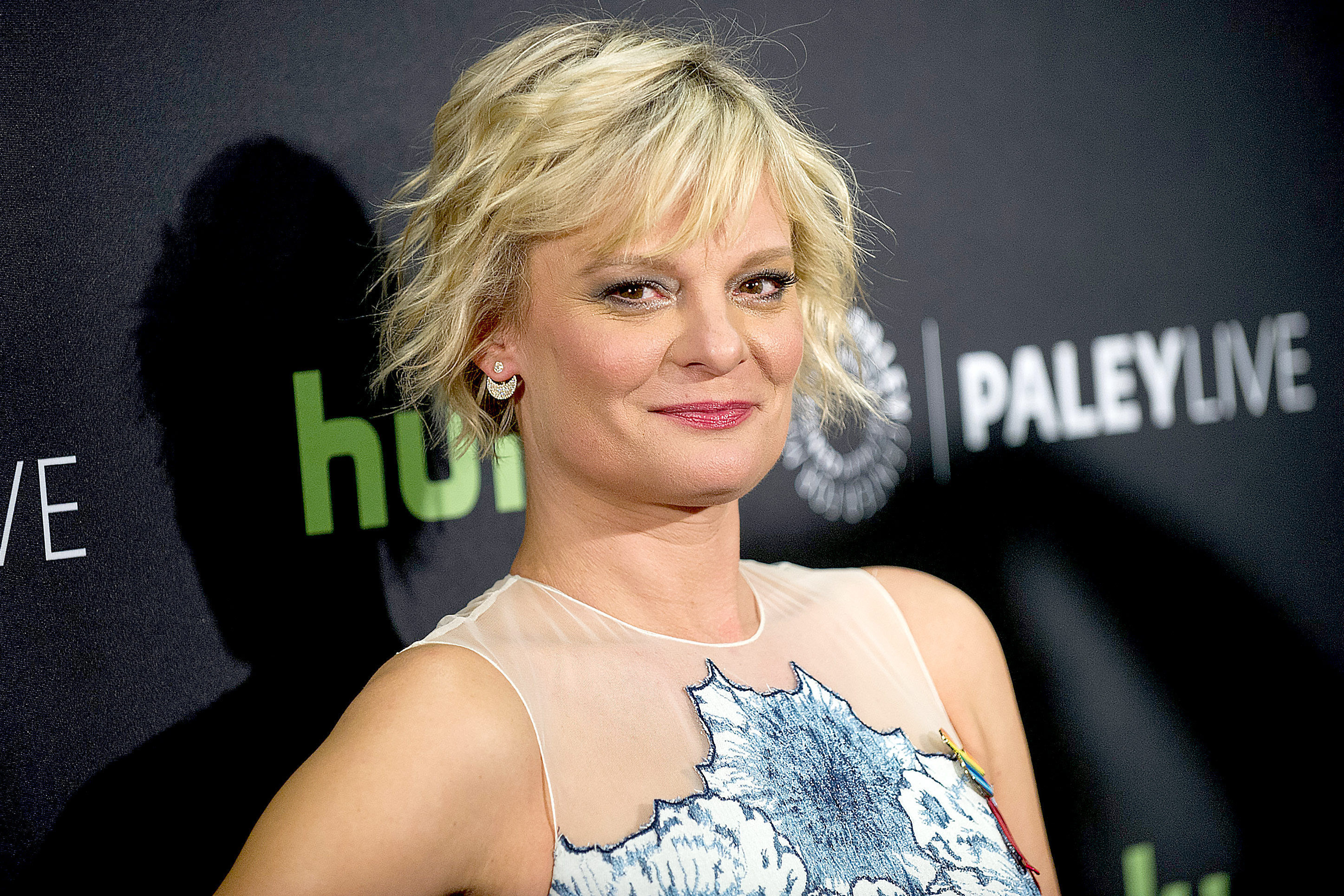 Martha Plimpton, Team Trump, Message, Page Six, 2900x1930 HD Desktop