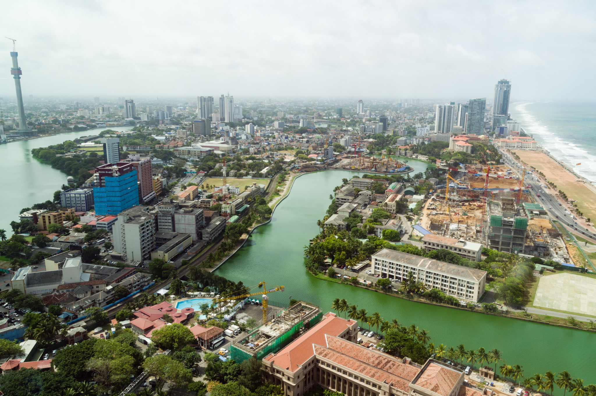 Colombo coastline, Sri Lanka travels, Colombo skyline, Vidu Gunaratna, 2050x1370 HD Desktop