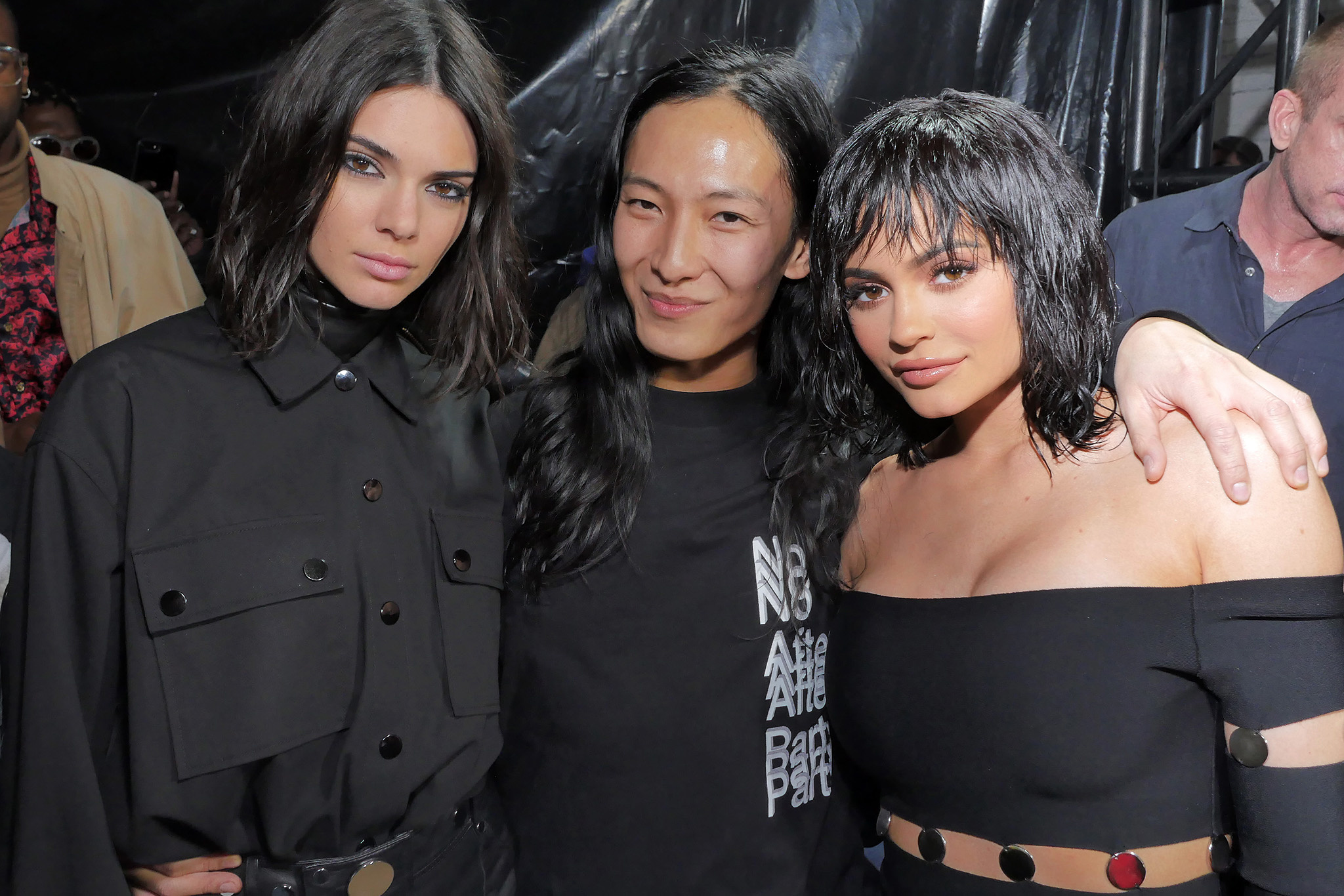 Alexander Wang, Celebrity attendance, Fashion front row, WWD magazine, 2050x1370 HD Desktop