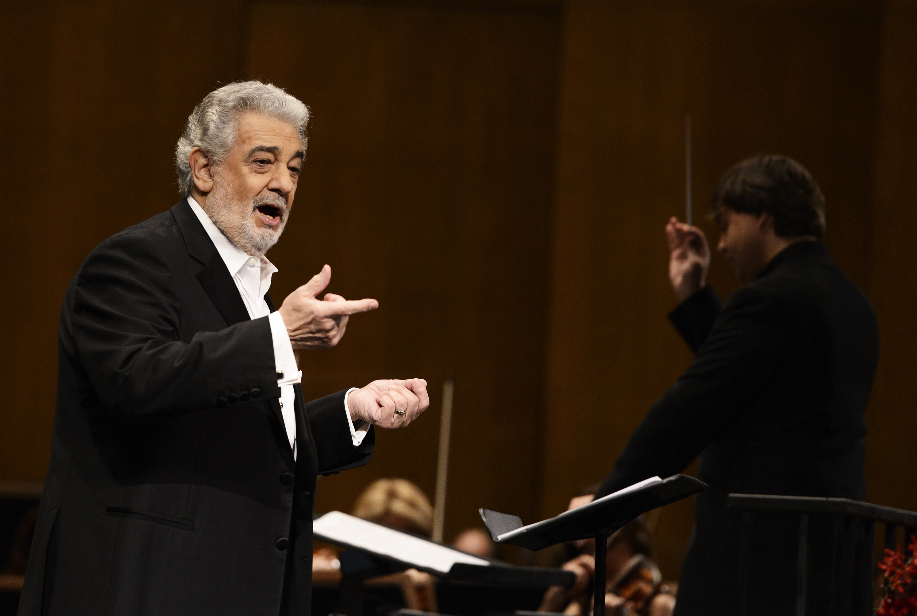 Multiple Accusations, Placido Domingo, Sexual Harassment, Public Response, 2940x1980 HD Desktop