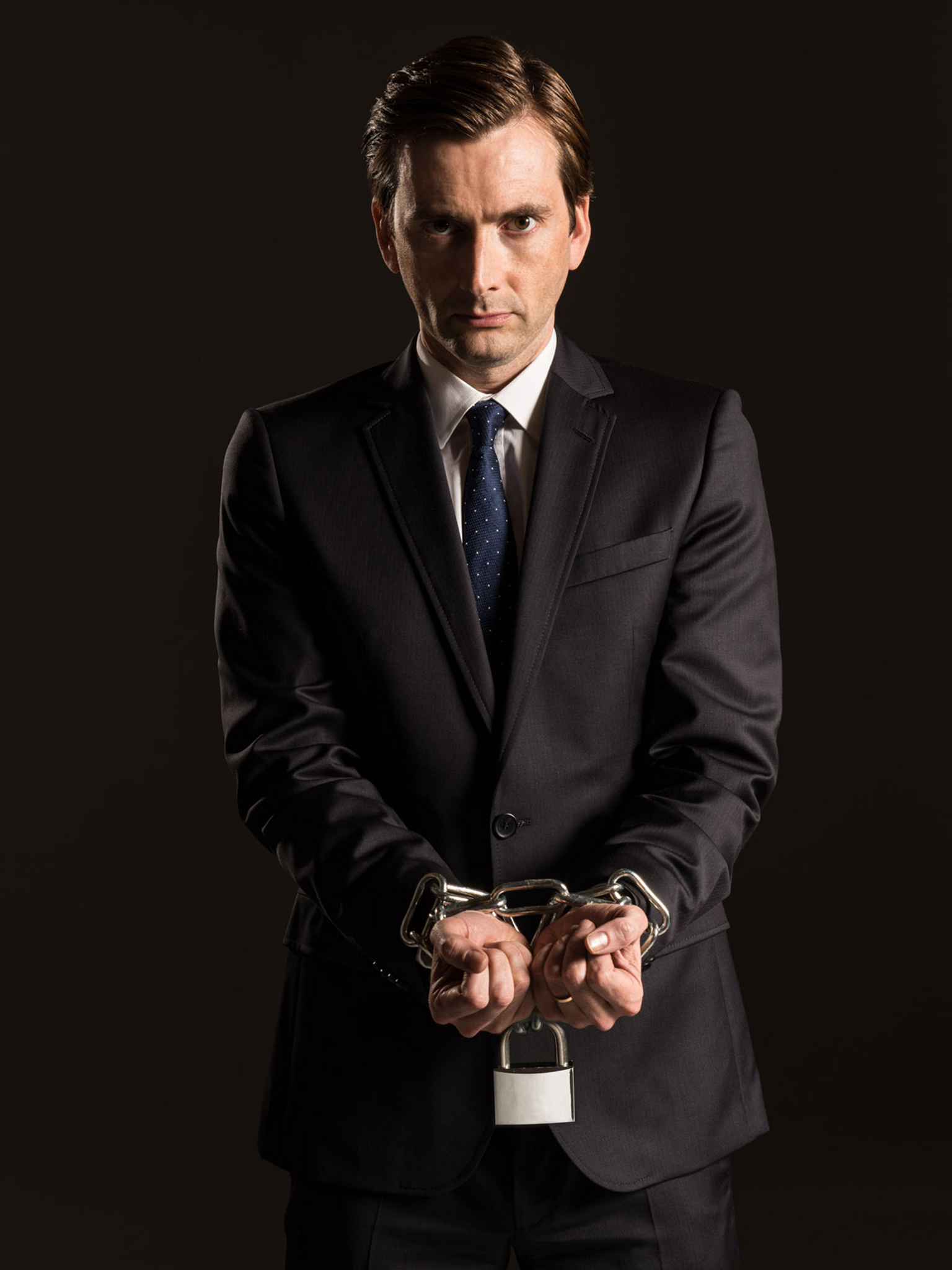 David Tennant films, The Escape Artist, Watch and Stream, 1540x2050 HD Phone