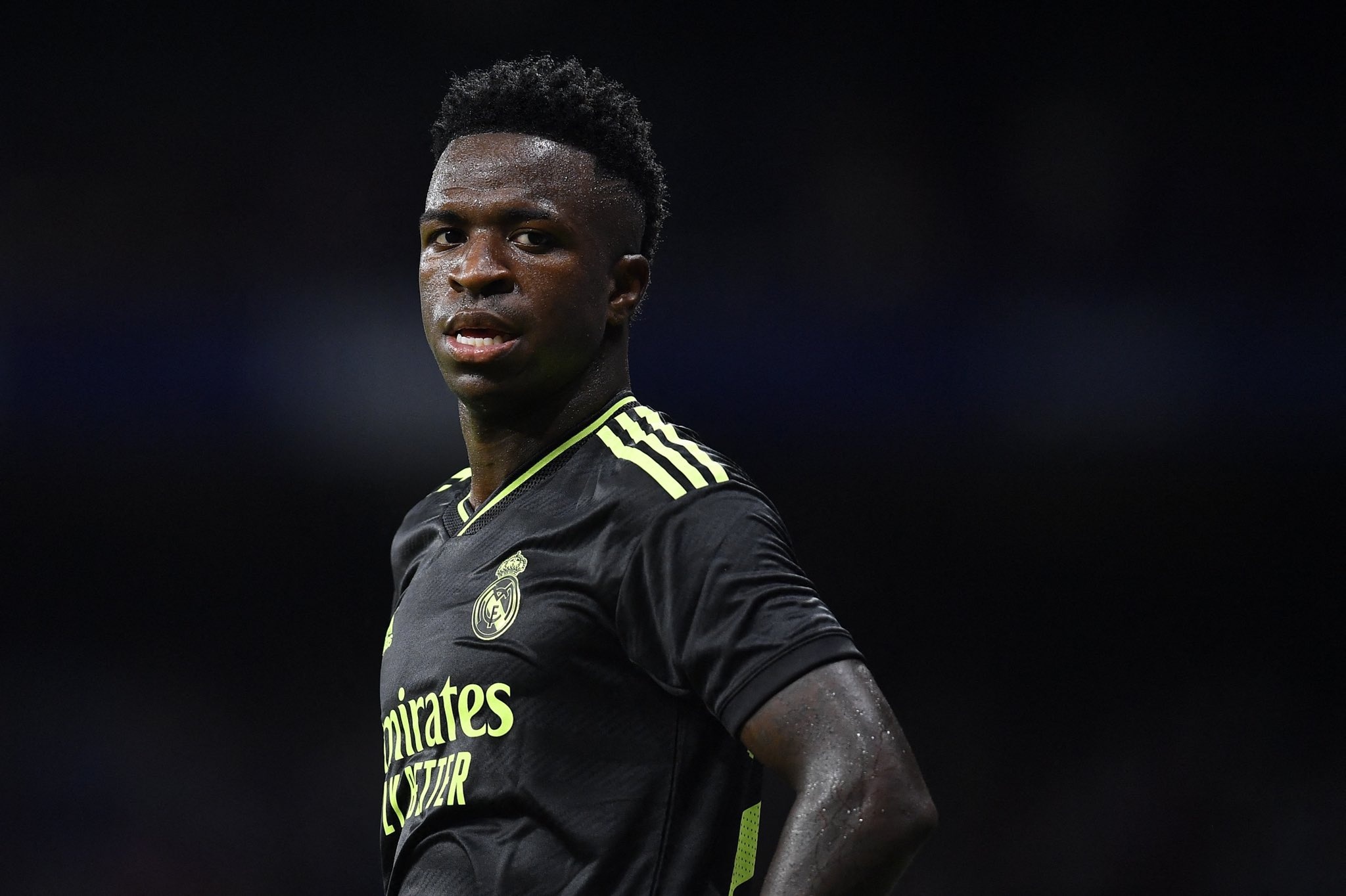 Vinicius Junior, Real Madrid kit, Dark stadium background, HD Desktop wallpaper