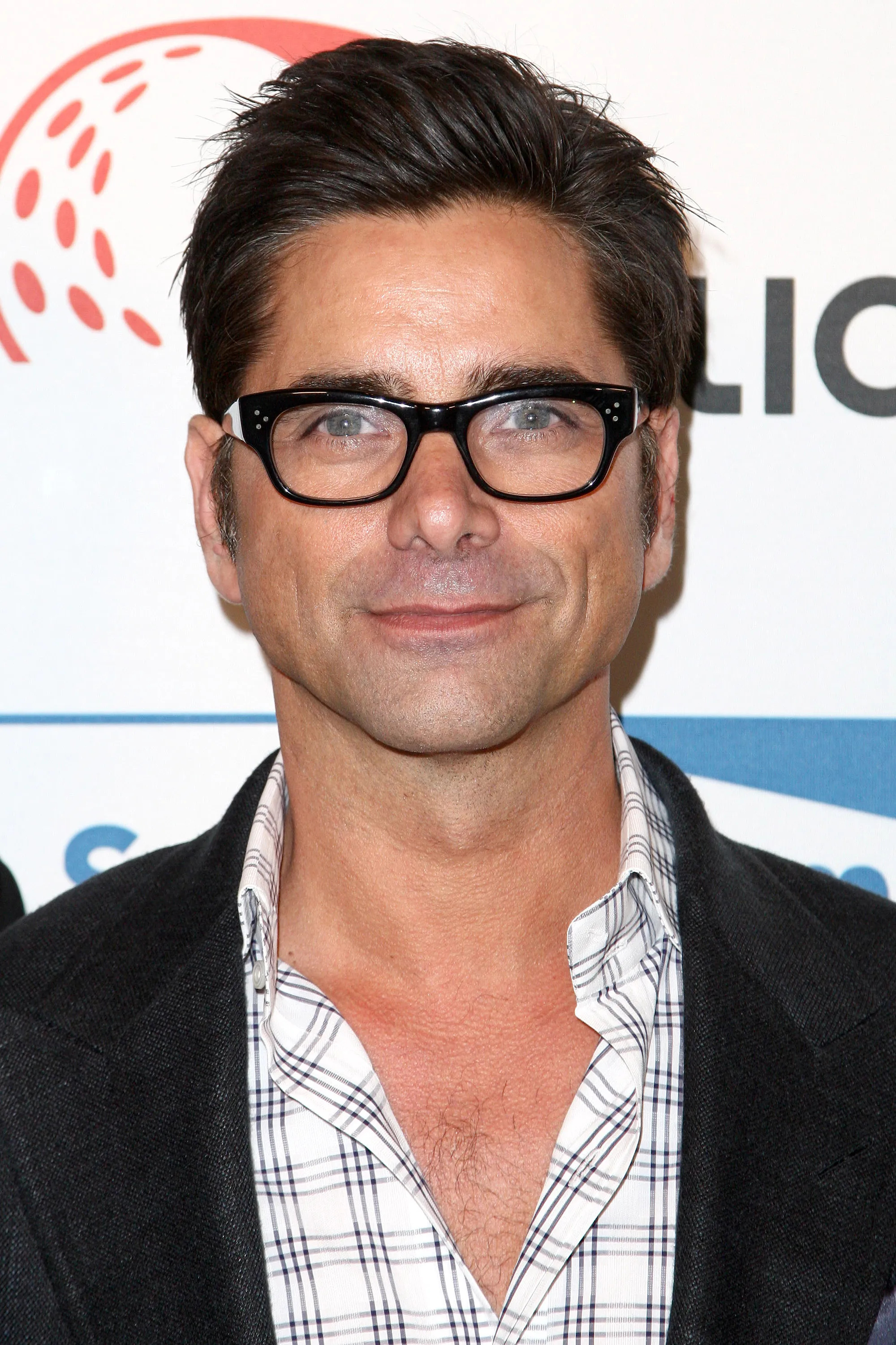 John Stamos, Hip pop, Rehab, Hot, 2000x3000 HD Phone