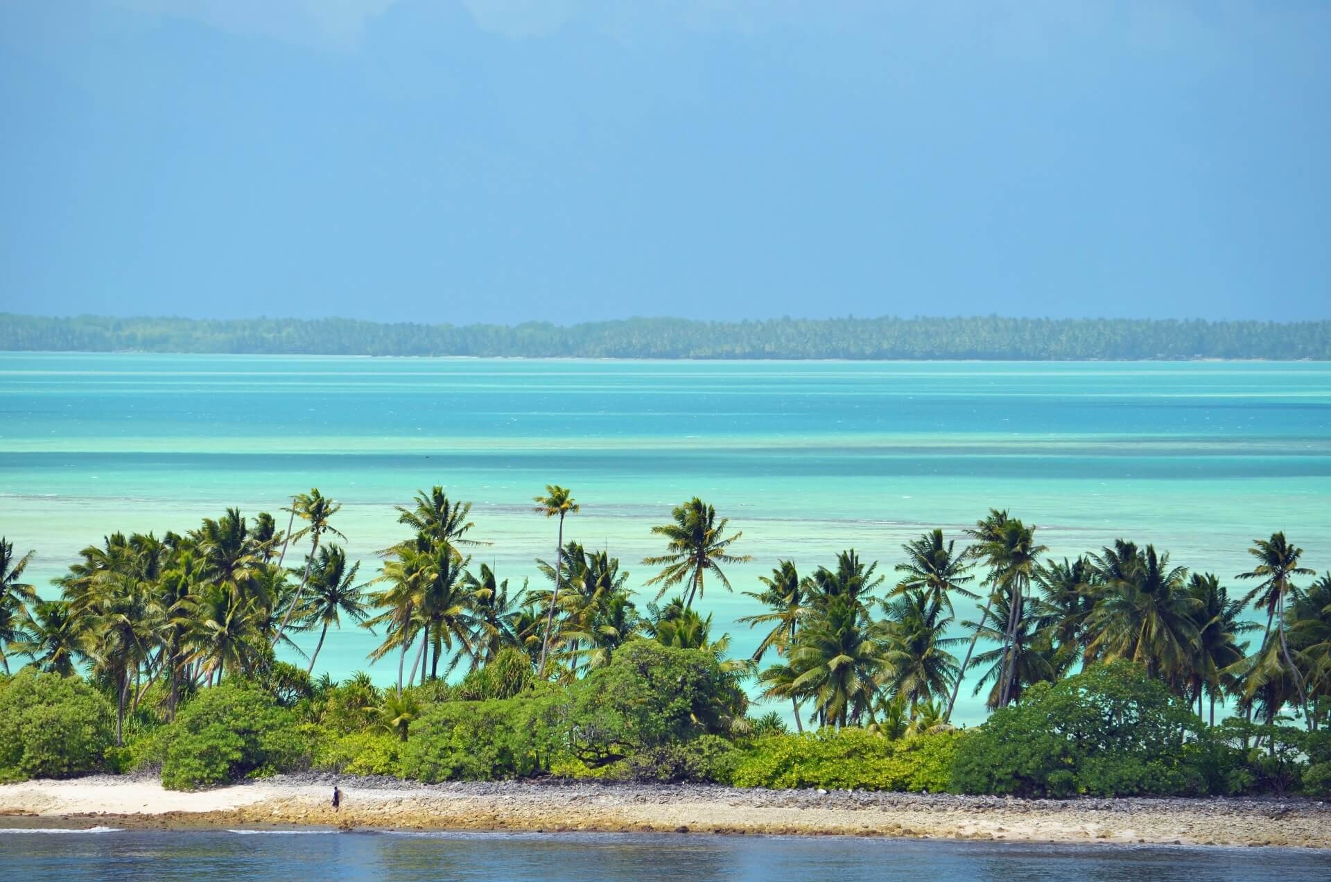 Unspoiled paradise, Tropical getaway, Exquisite beaches, Azure waters, 1920x1280 HD Desktop