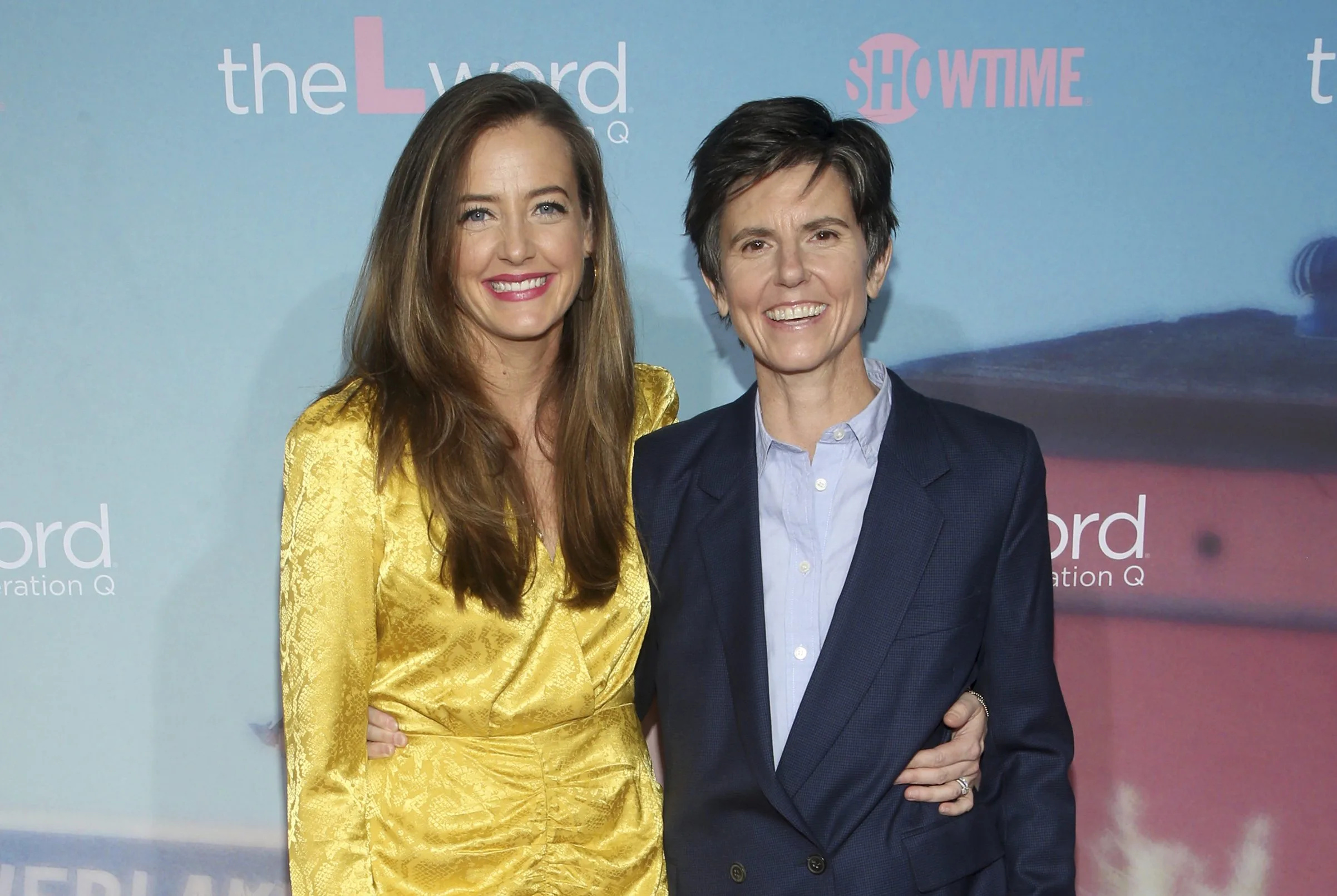 Am I OK?, Tig Notaro, Stephanie Allynne, Time and space, 2410x1620 HD Desktop
