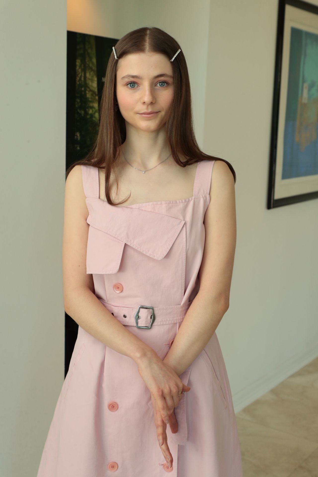 Thomasin McKenzie ideas, Actresses, People, Movies, 1280x1920 HD Phone