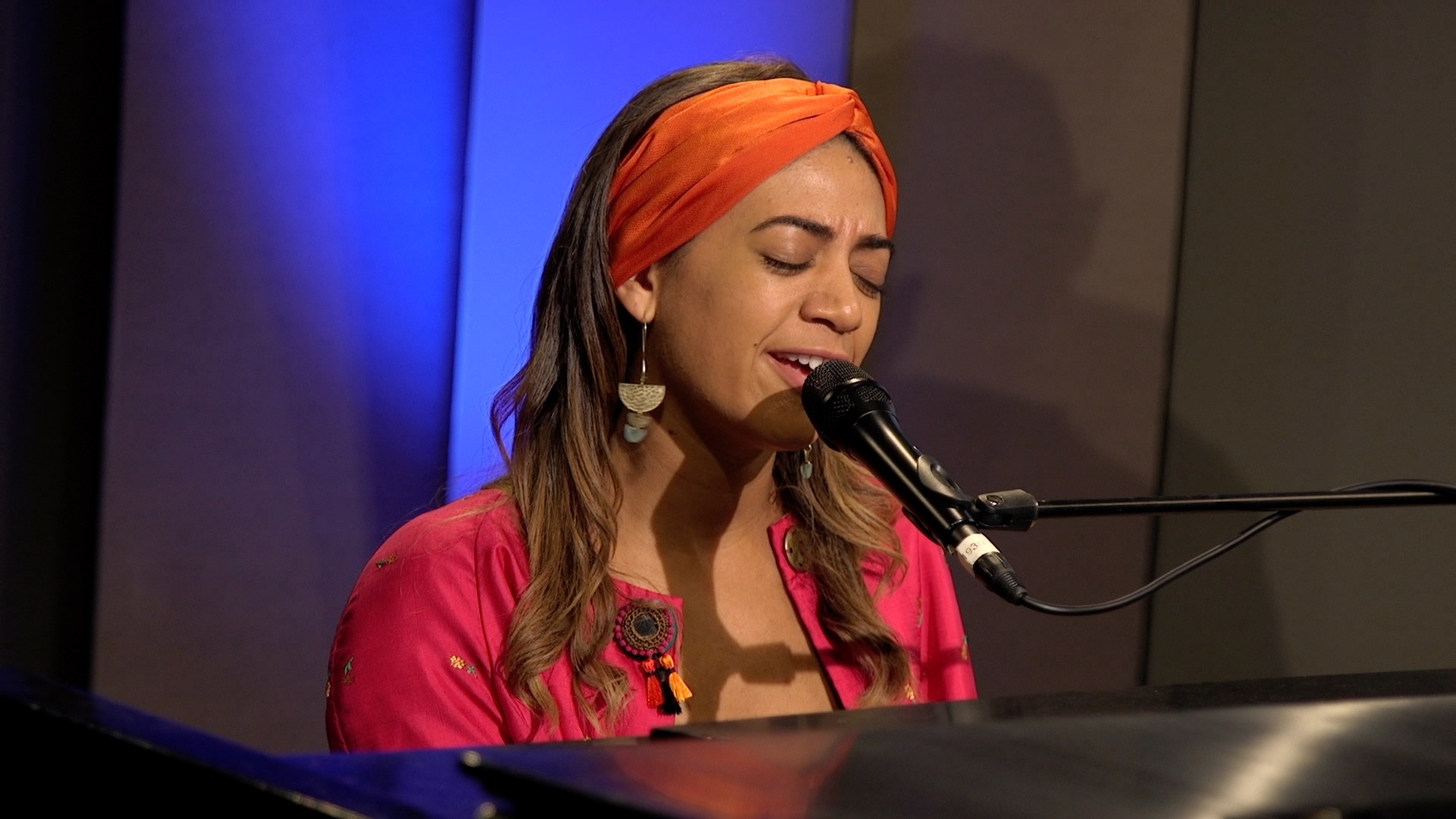 Madeline Edwards, Skyline sessions, Houston Public Media, 1920x1080 Full HD Desktop