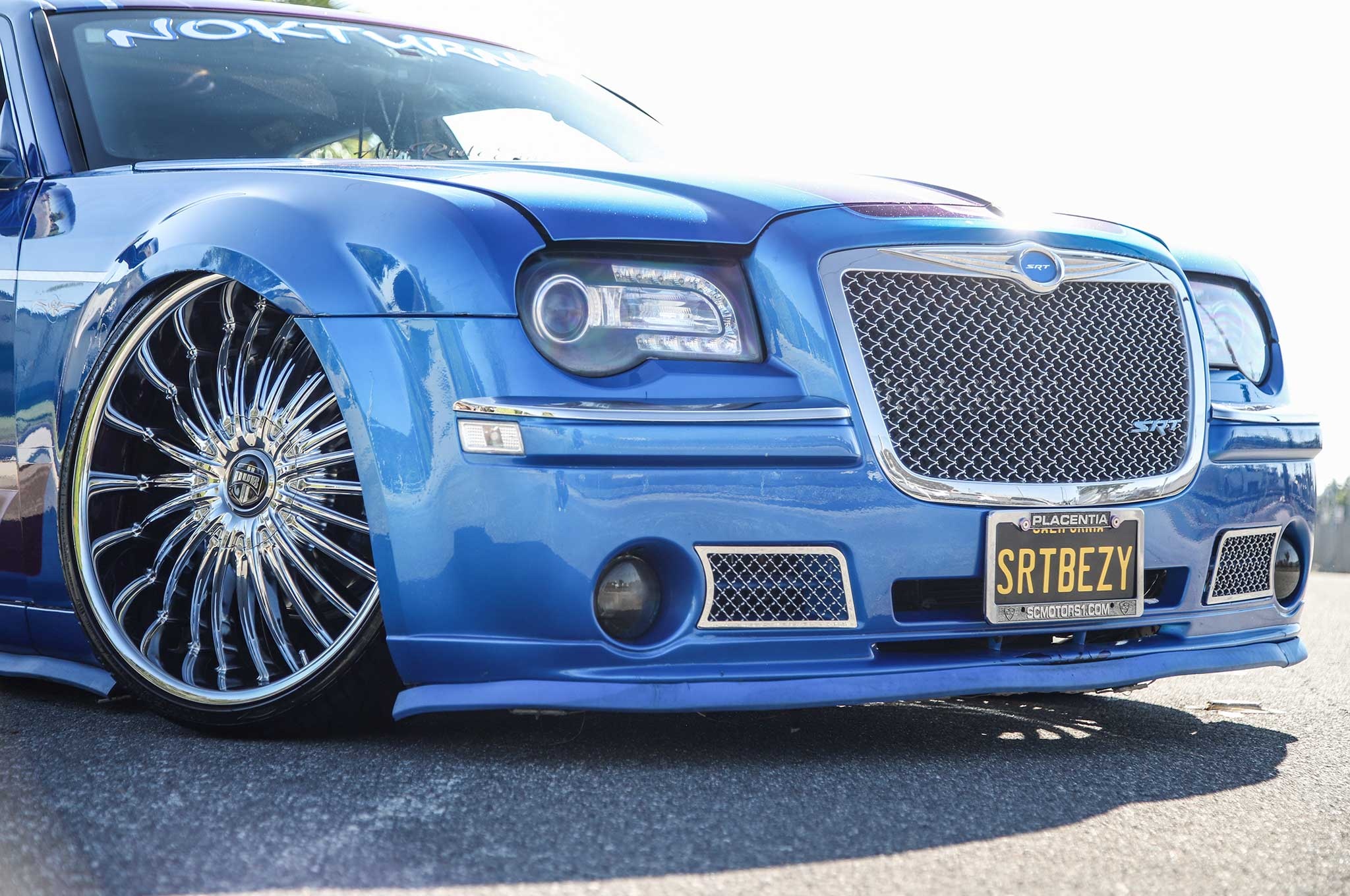 Chrysler 300, Front bumper, Sale price, High off, 2050x1360 HD Desktop