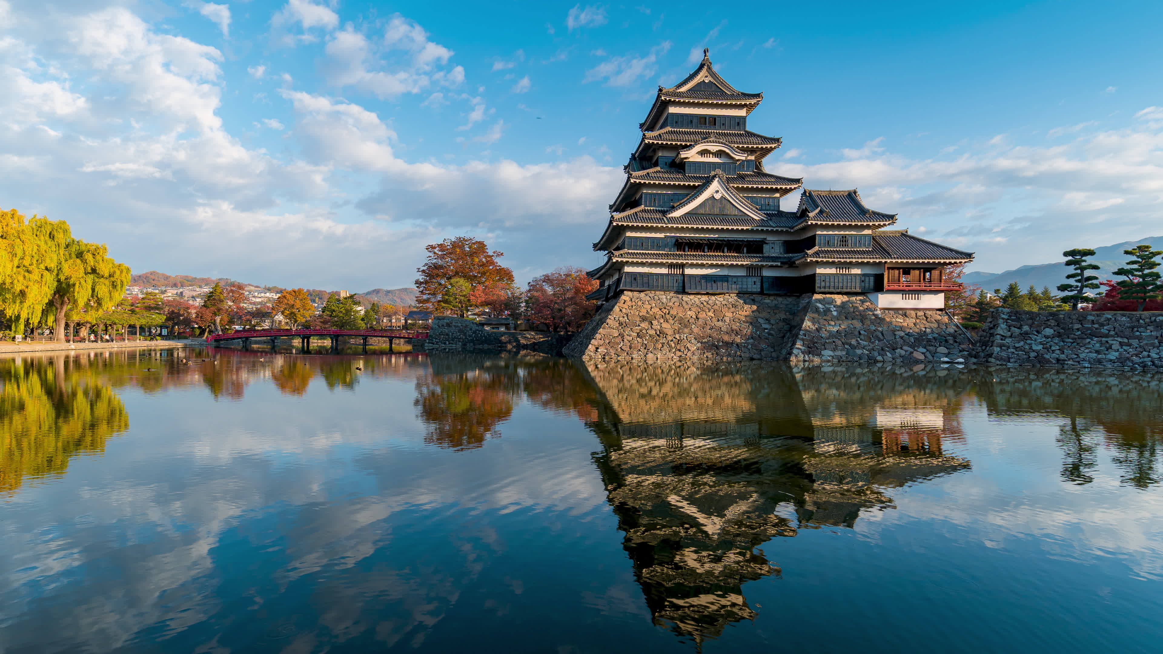 Matsumoto Castle, Nagano Japan, Free HD video, Archival footage, 3840x2160 4K Desktop