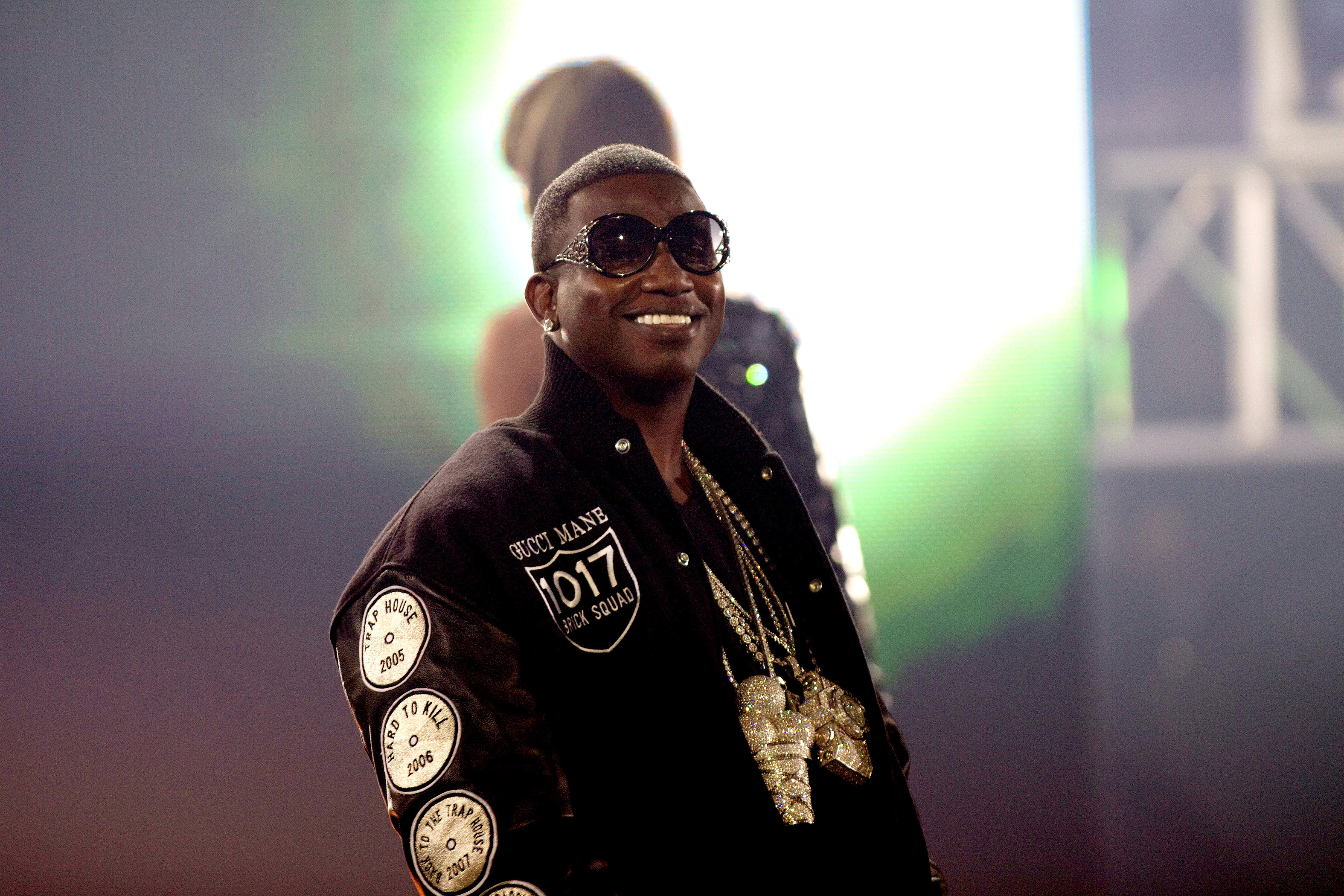 Gucci Mane, Importance of education, Blurred culture, 3150x2100 HD Desktop