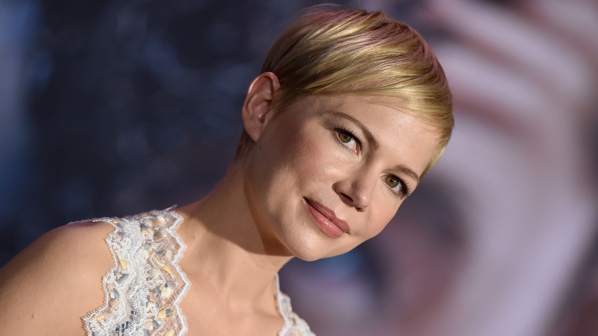 Michelle Williams, Aquaphor, Exfoliate, Lips, 1920x1080 Full HD Desktop