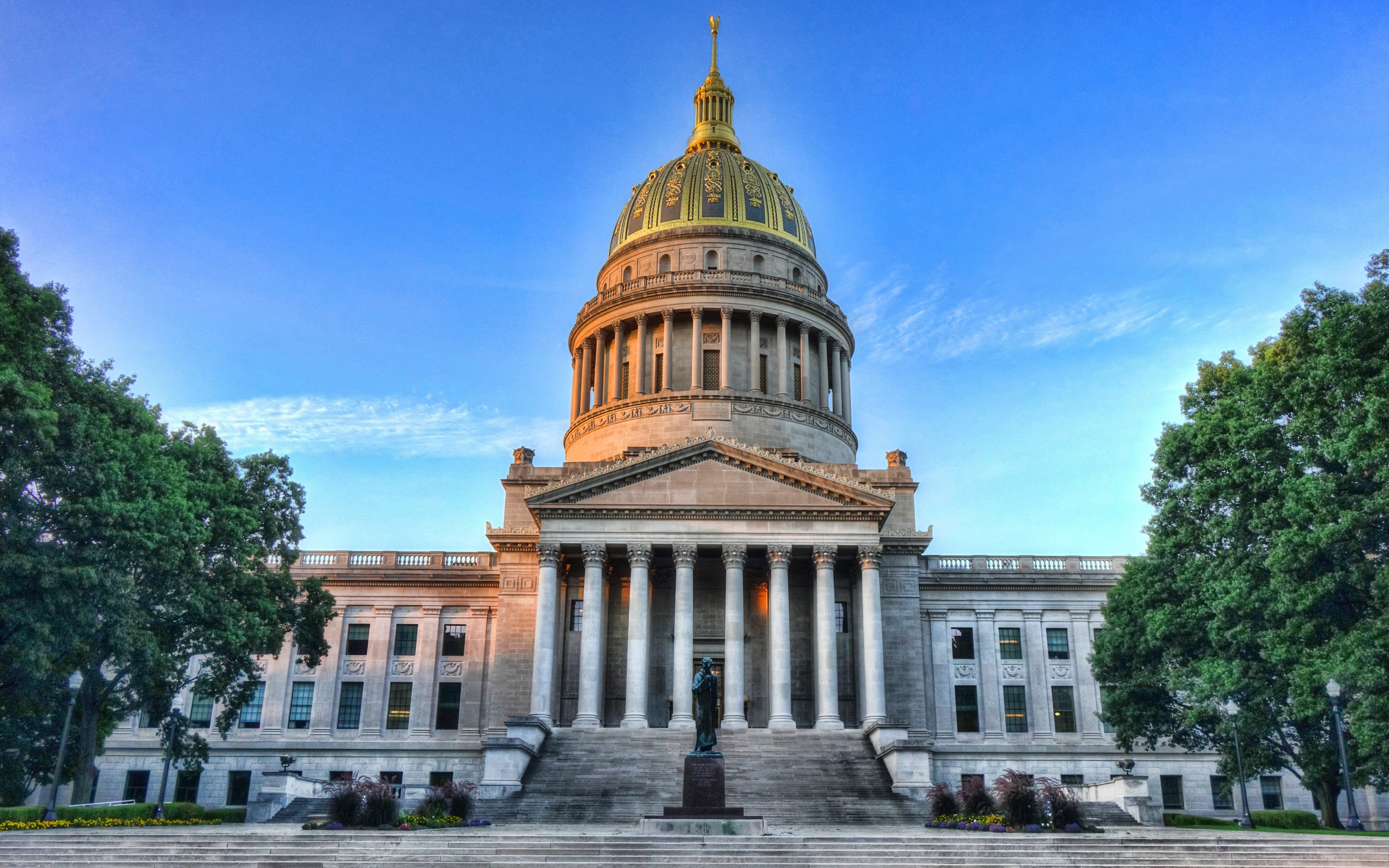 West Virginia, Capitol, Charleston, Landmark, 2880x1800 HD Desktop