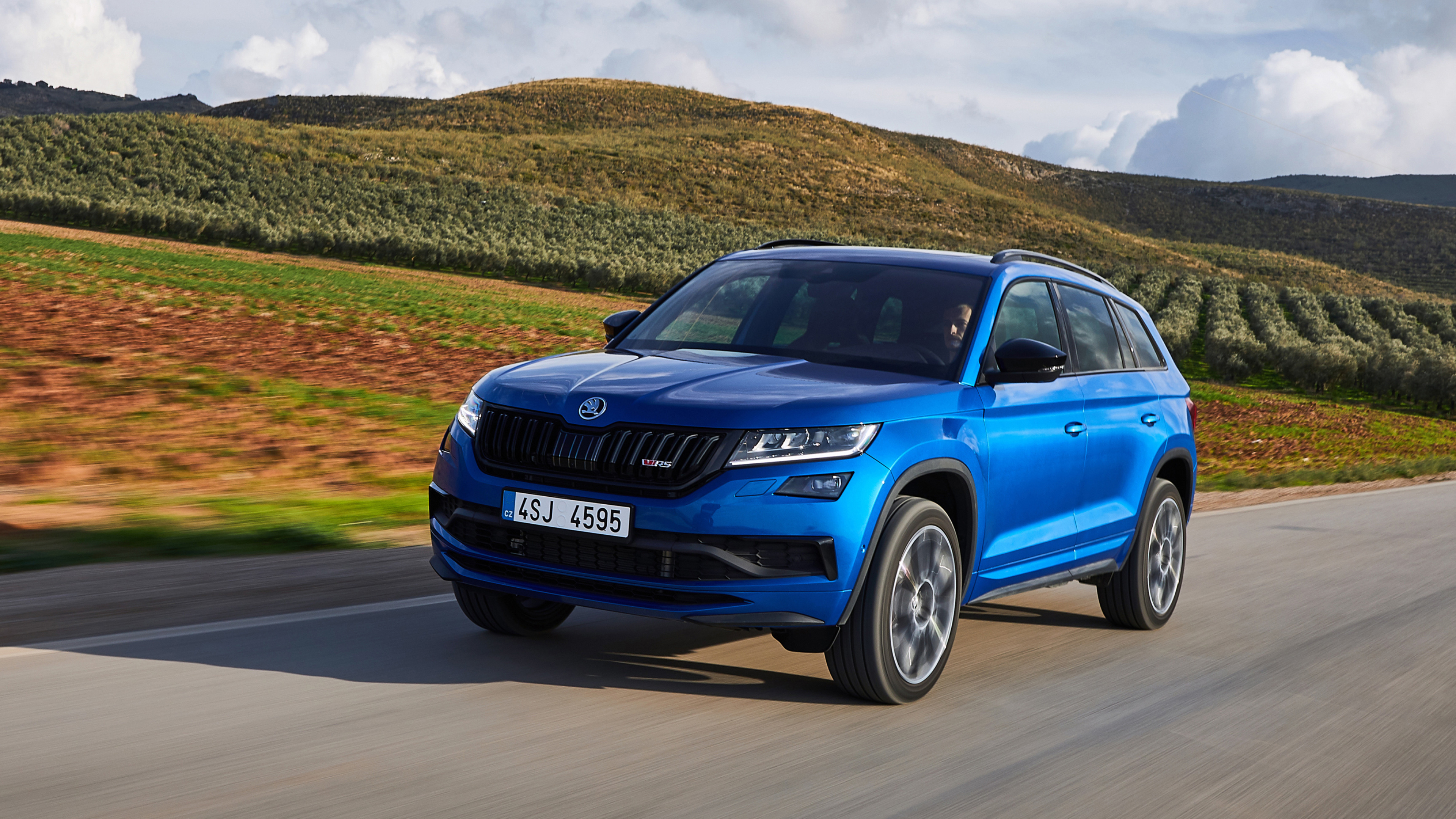 Skoda Kodiaq auto, Cars desktop wallpapers, Skoda Kodiaq RS, Performance crossover, 3840x2160 4K Desktop