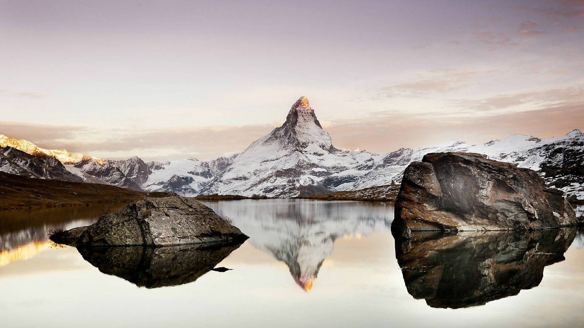 Matterhorn peak, Stellisee lake, Alpenglow mountain reflection, Full HD Desktop wallpaper