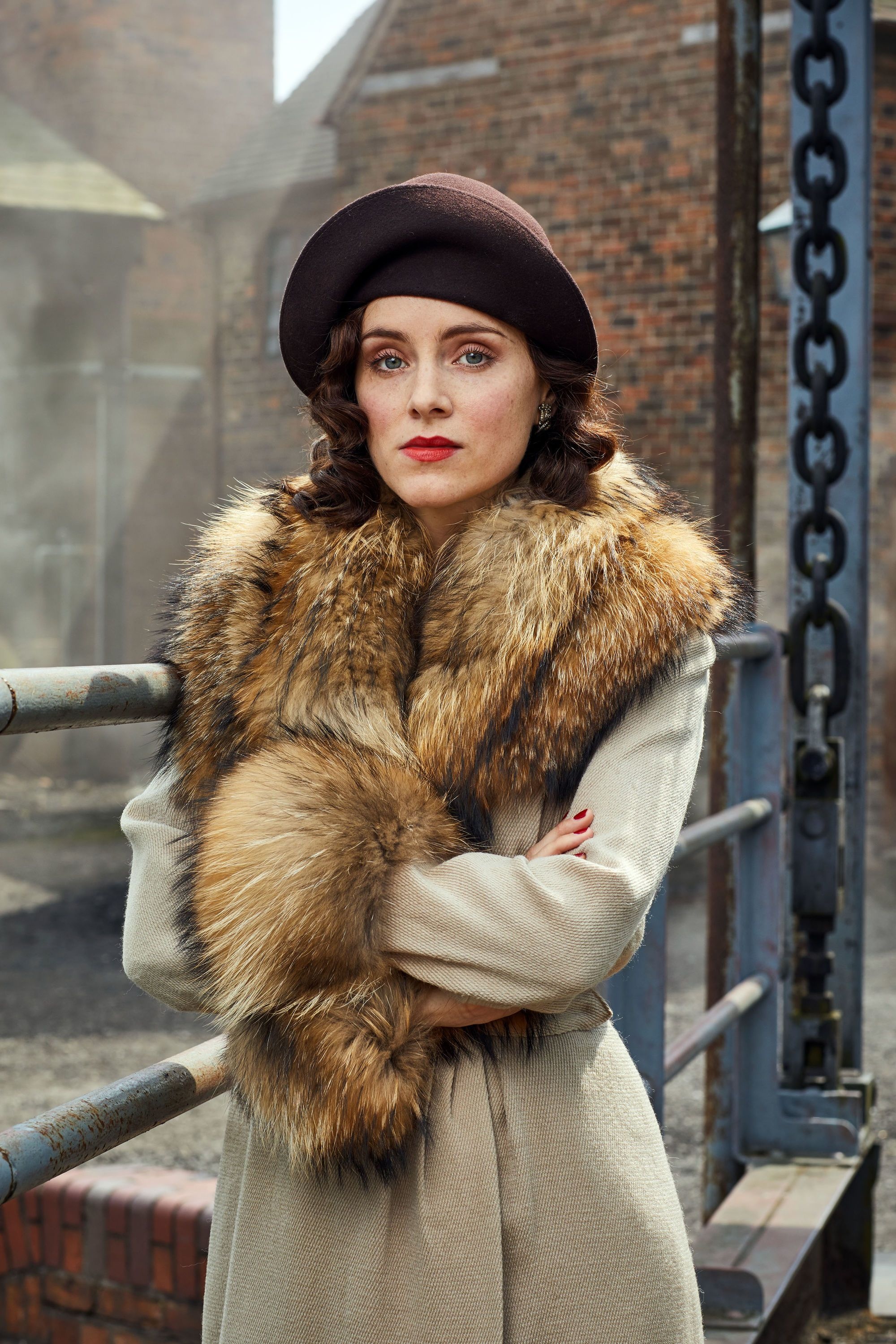 Sophie Rundle, Ada Thorne, Peaky Blinders costume, Peak Blinders, 2000x3000 HD Phone