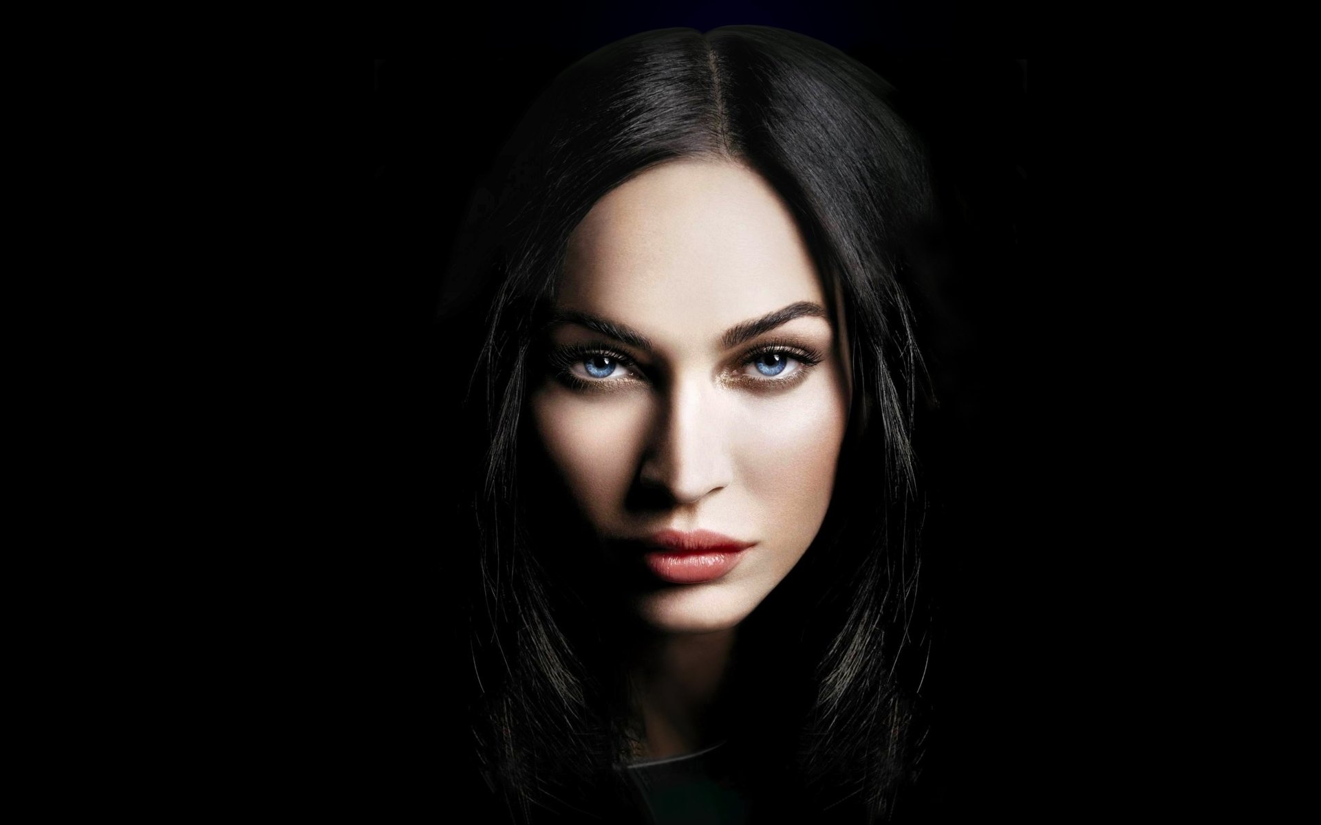 10 4K backgrounds, Megan Fox, 1920x1200 HD Desktop