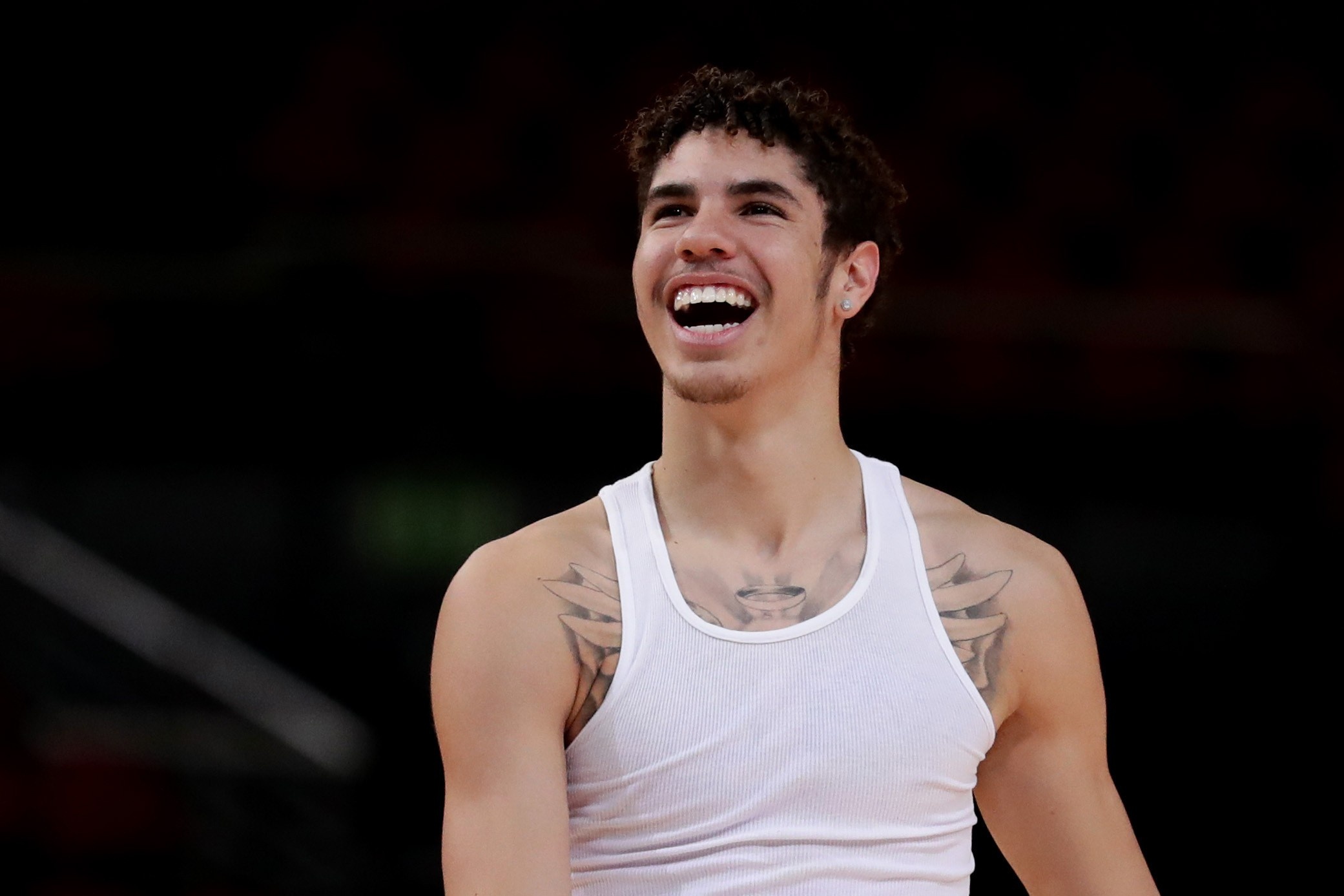 LaMelo Ball, Android wallpaper, iOS wallpaper, PC wallpaper, 2090x1390 HD Desktop