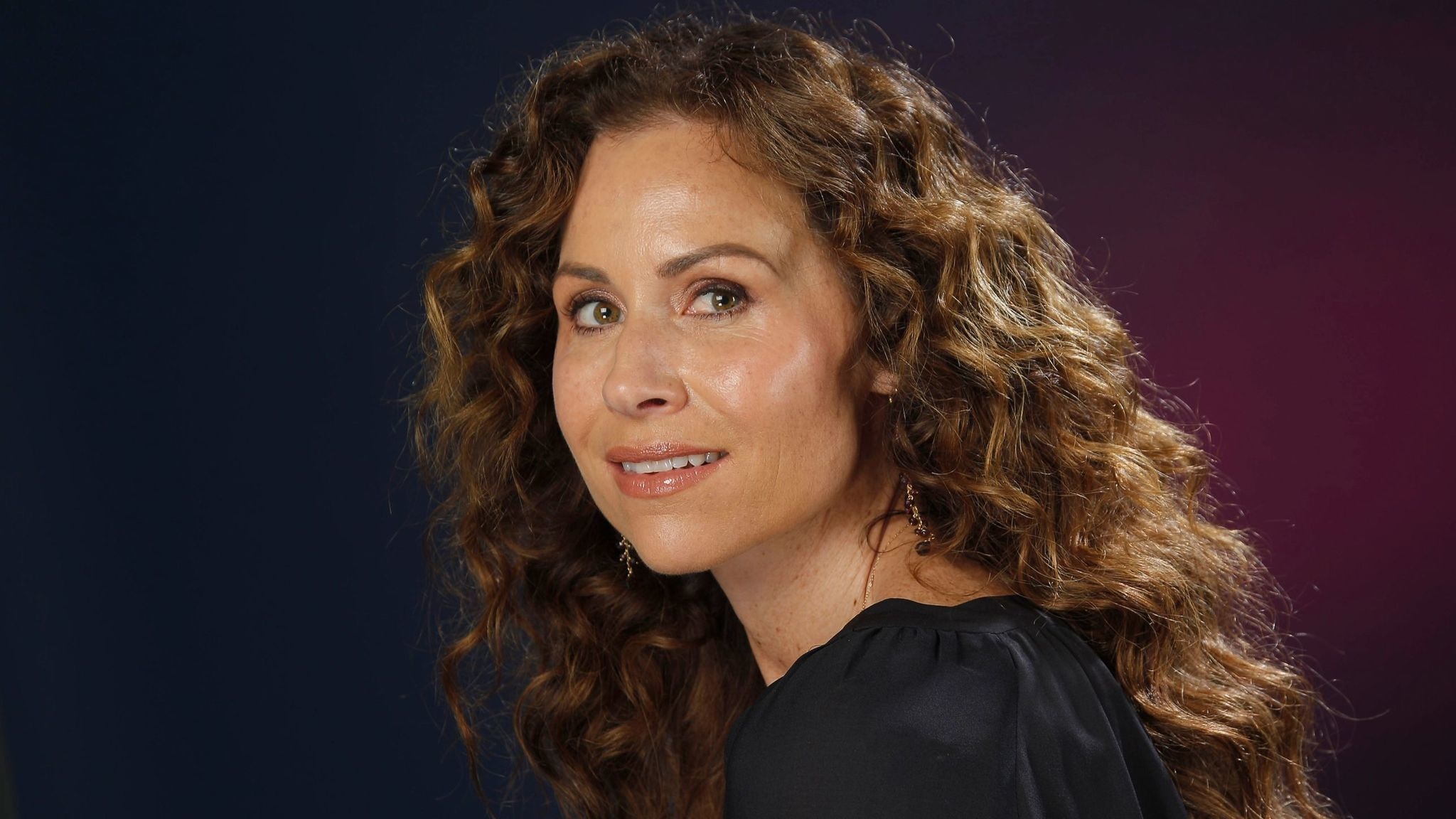 Minnie Driver, HD wallpaper, Background image, Movie star, 2050x1160 HD Desktop