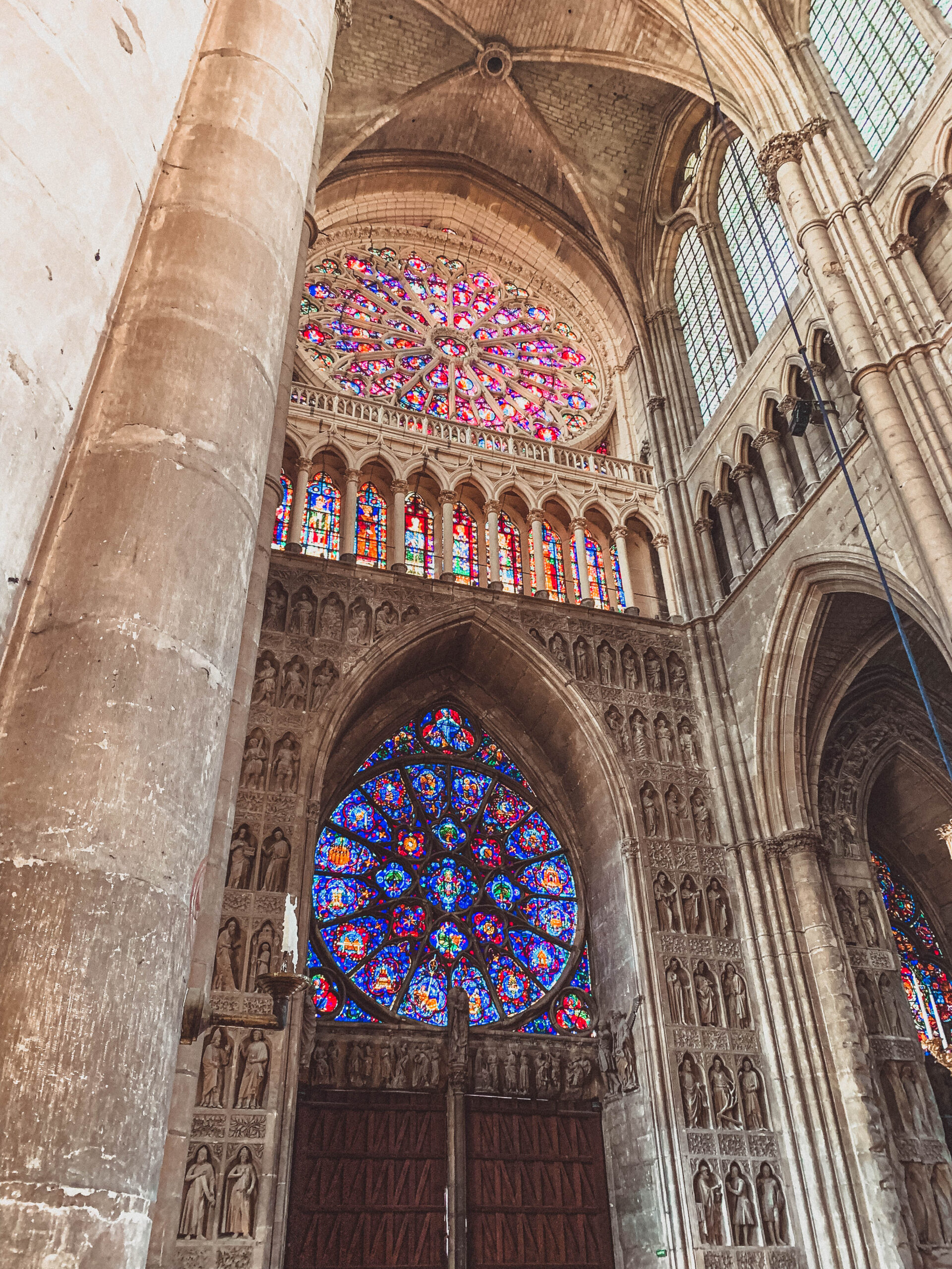 Notre-Dame de Reims, Cathedrals Wallpaper, 1920x2560 HD Phone