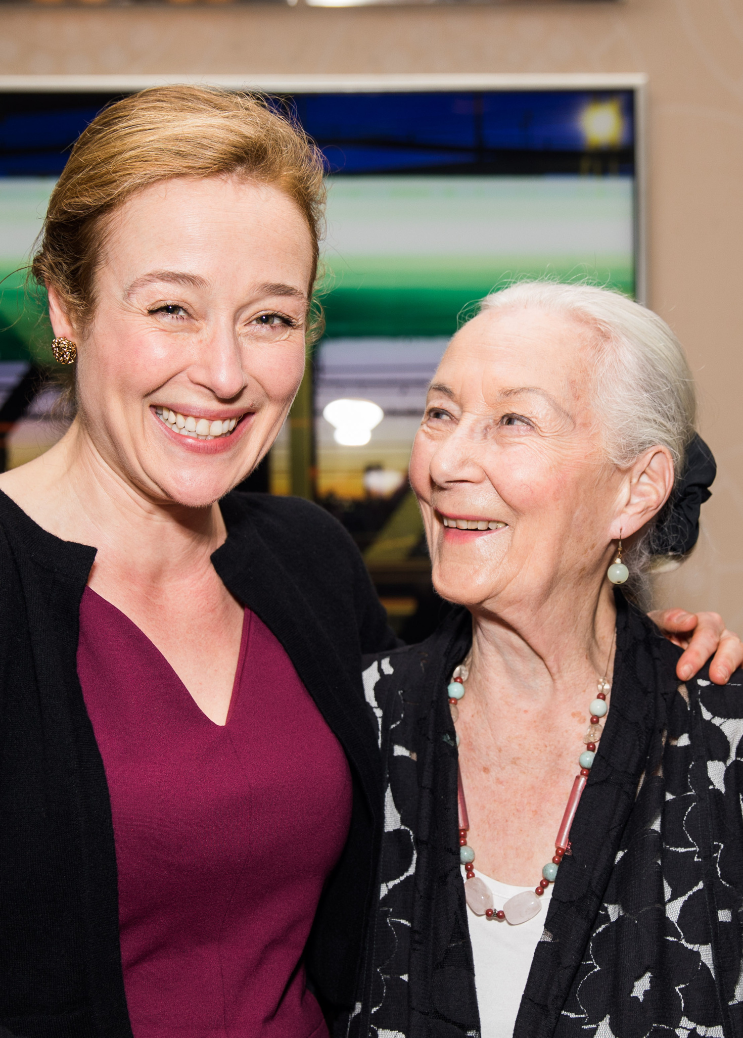 Stage legend, Rosemary Harris, Lifetime Achievement Tony Award, My Fair Lady, 1470x2060 HD Phone