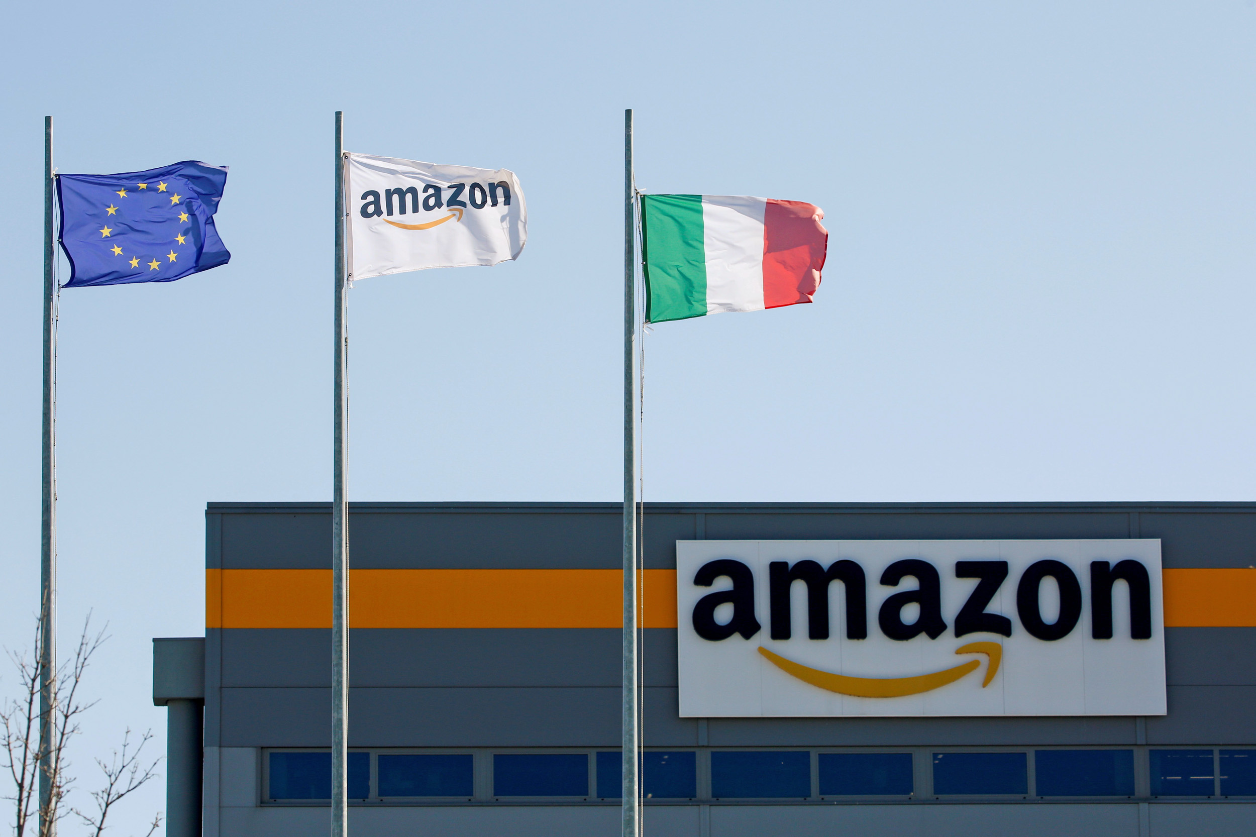 Amazon fined billion, Abusing market dominance, 2500x1670 HD Desktop