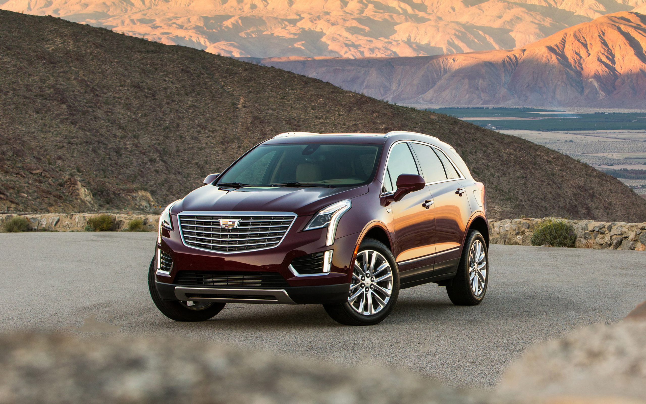 2018 Model, Cadillac XT5 Wallpaper, 2560x1600 HD Desktop