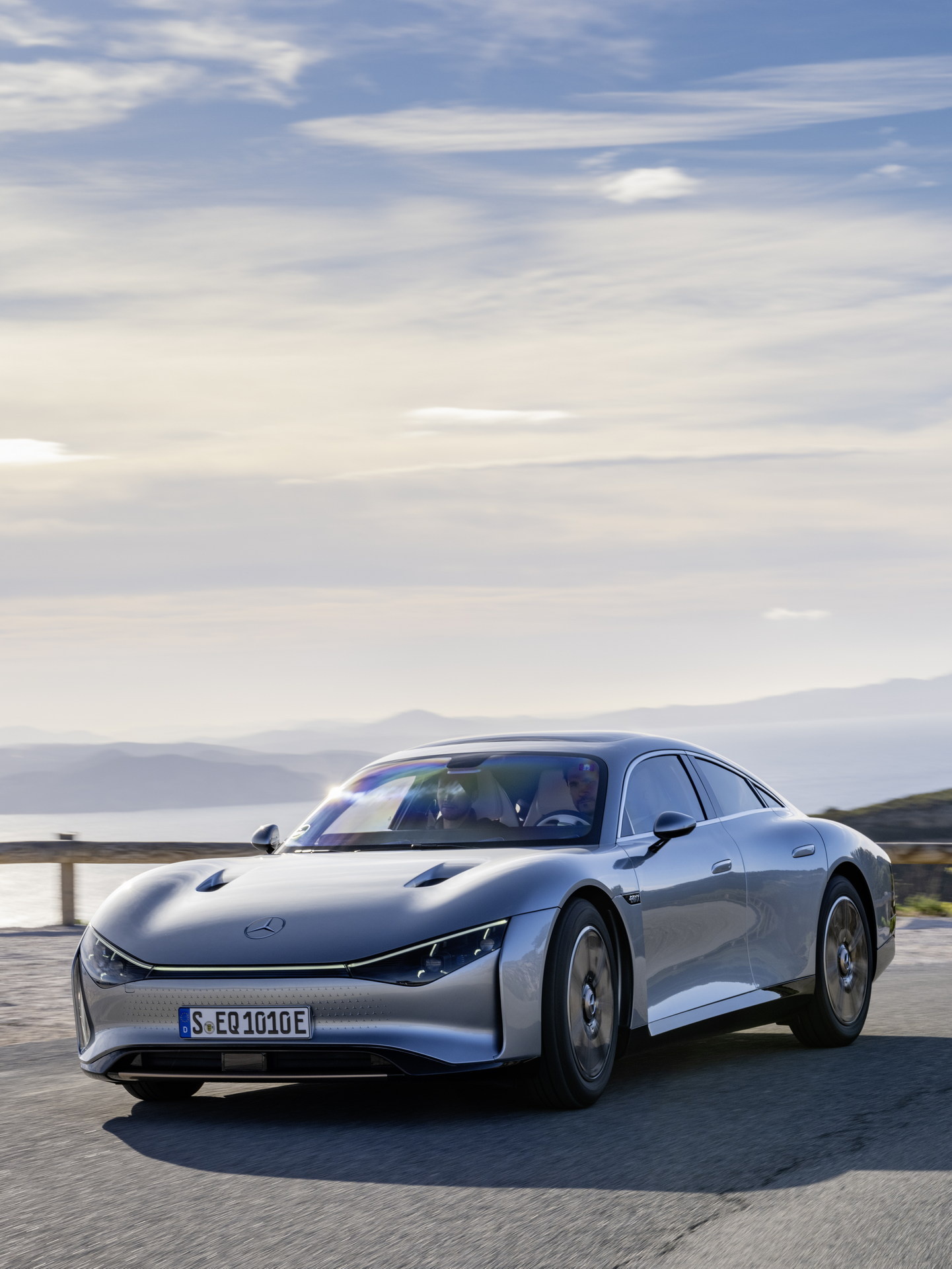 Mercedes-Benz VISION EQXX, Front three-quarter view, Phone wallpapers, Concept car, 1450x1920 HD Phone